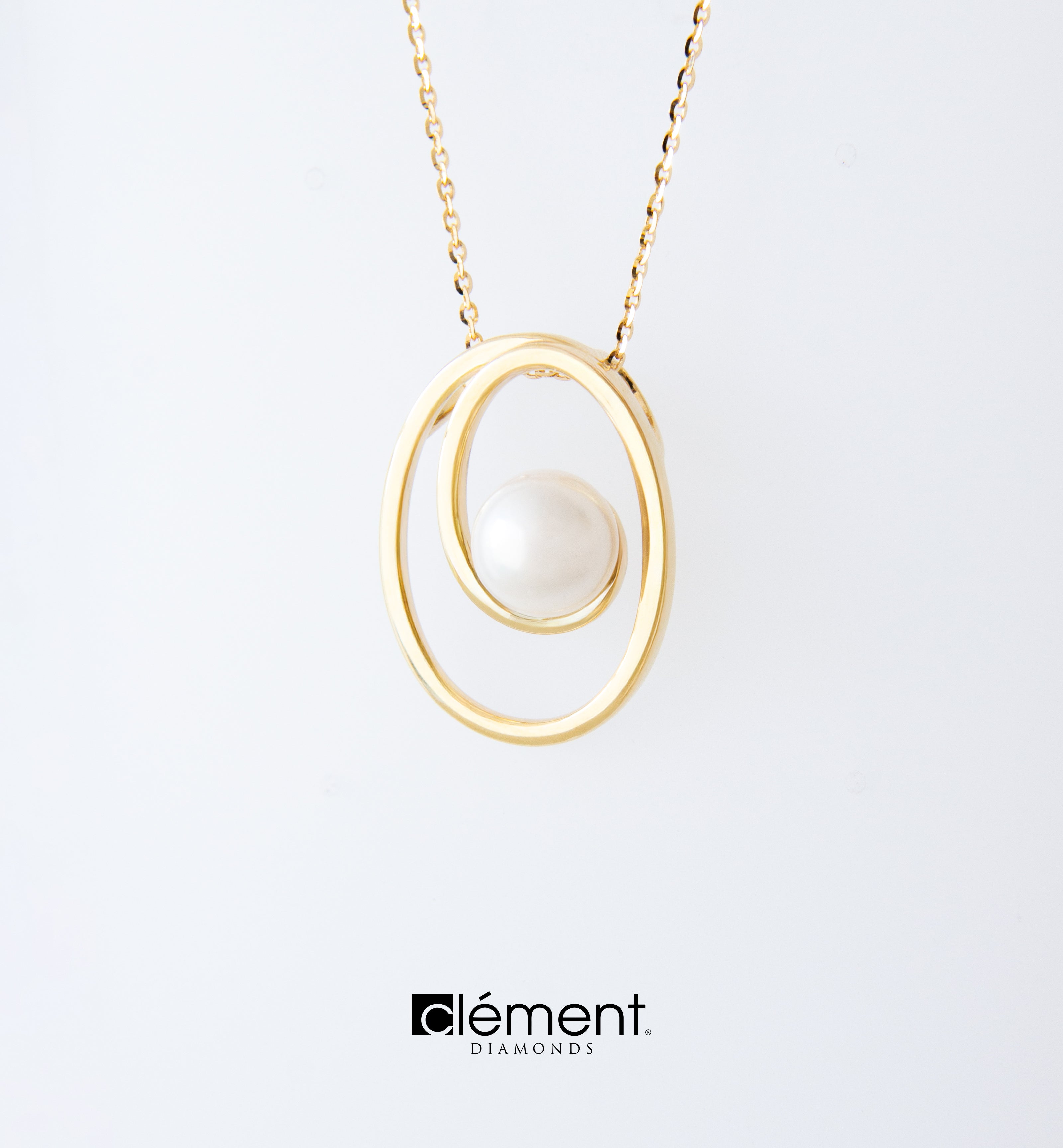 18ct Yellow Gold Pearl Pendant Necklace