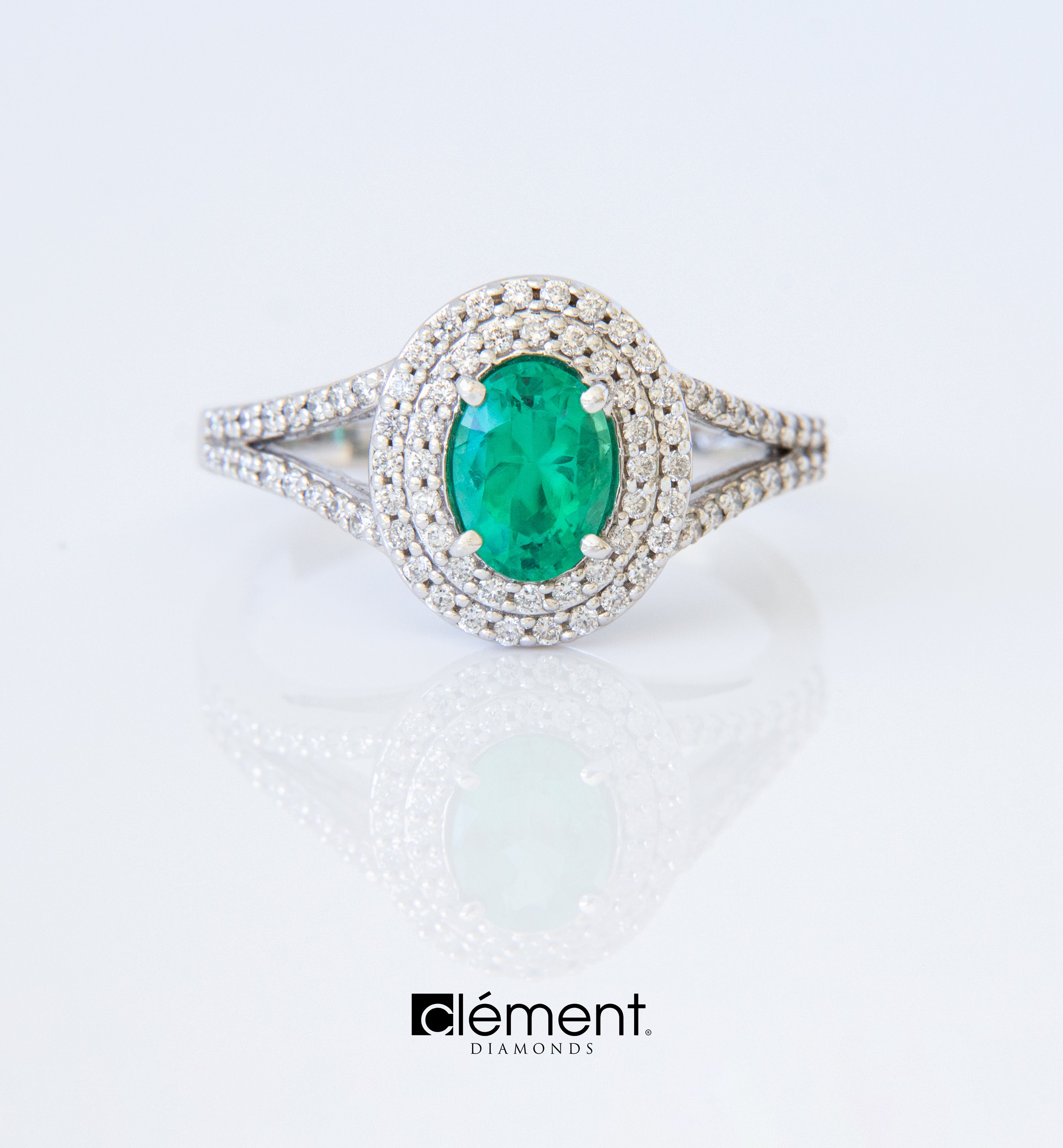 18ct White Gold Diamond and Emerald Ring