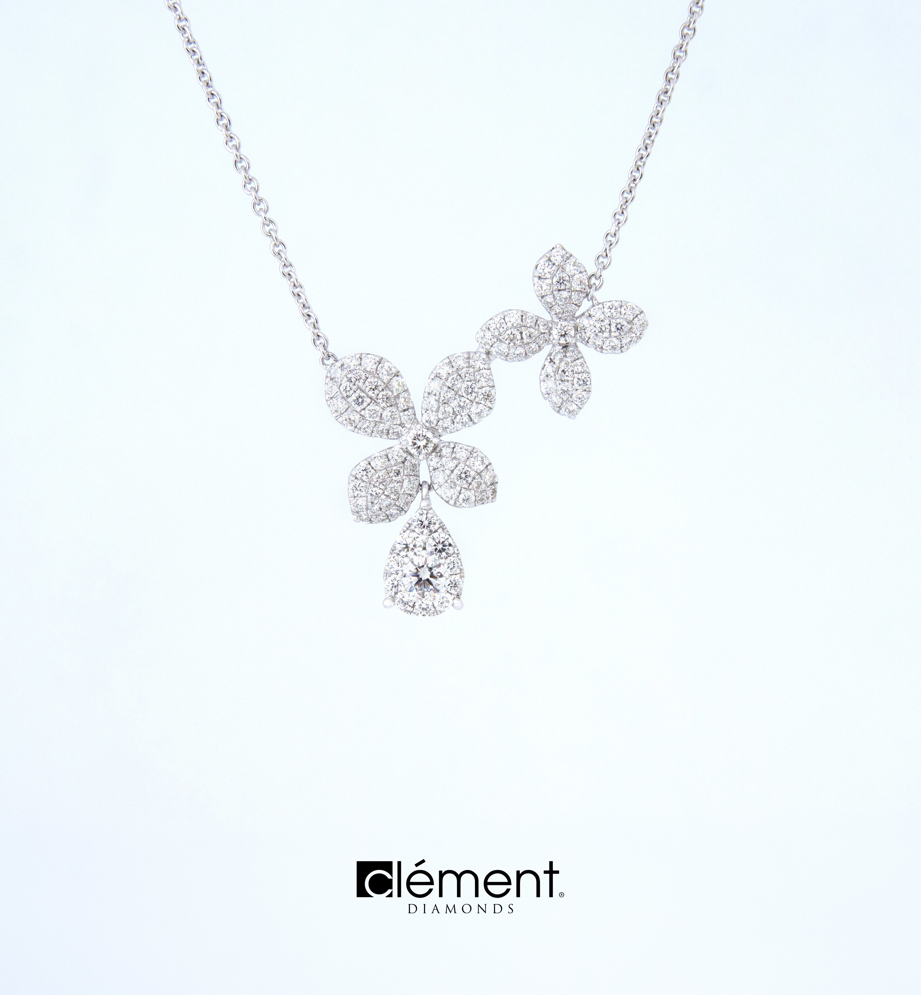 18ct White Gold Diamond Flower Design Pendant