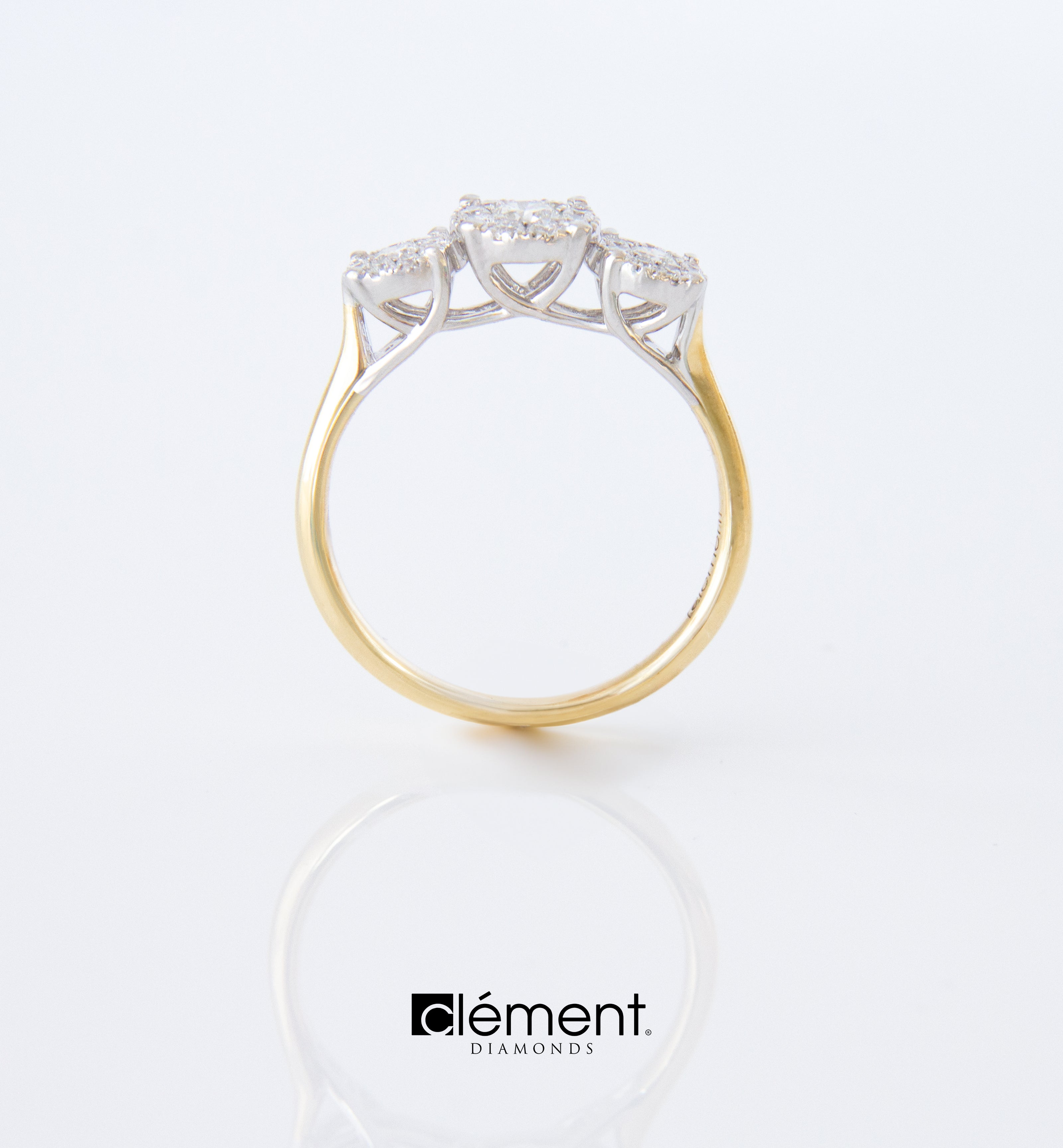 18ct Gold Two-Tone Cluster of Diamond Ring