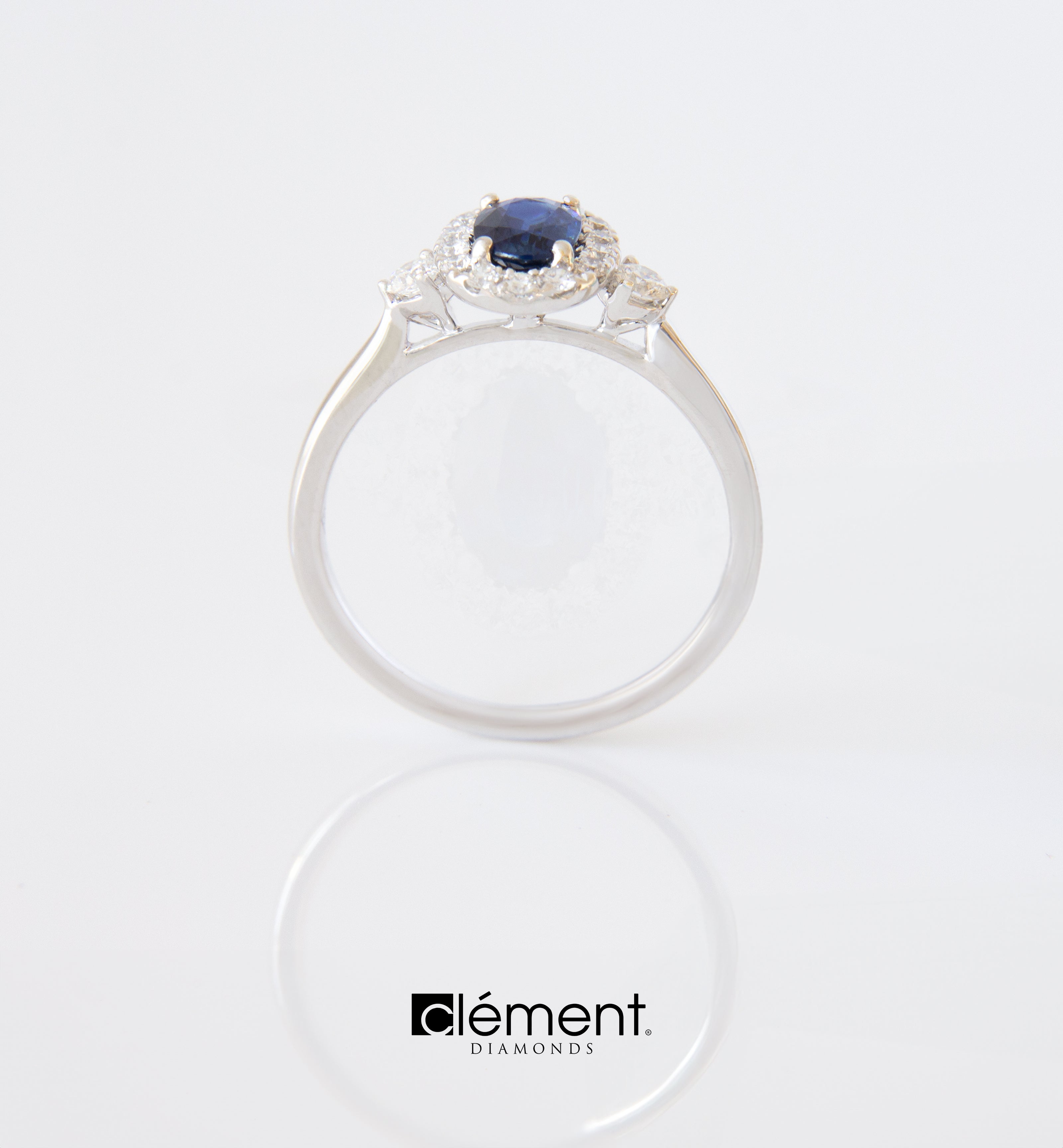 18ct White Gold Diamond and Blue Sapphire Ring