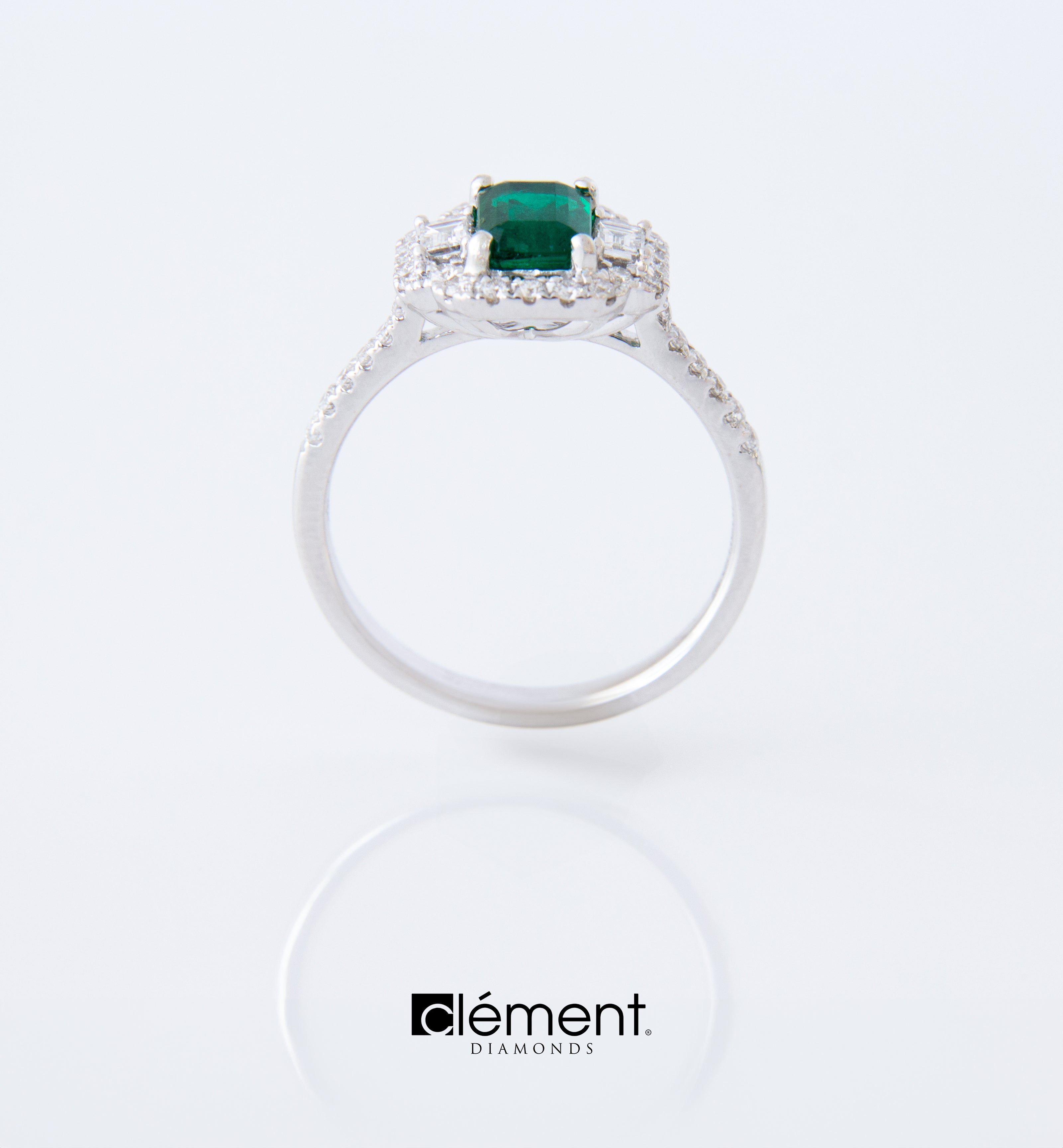 18ct White Gold Diamond and Emerald Ring