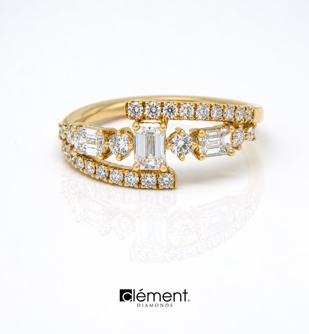 18ct Yellow Gold Natural Diamond Design Ring