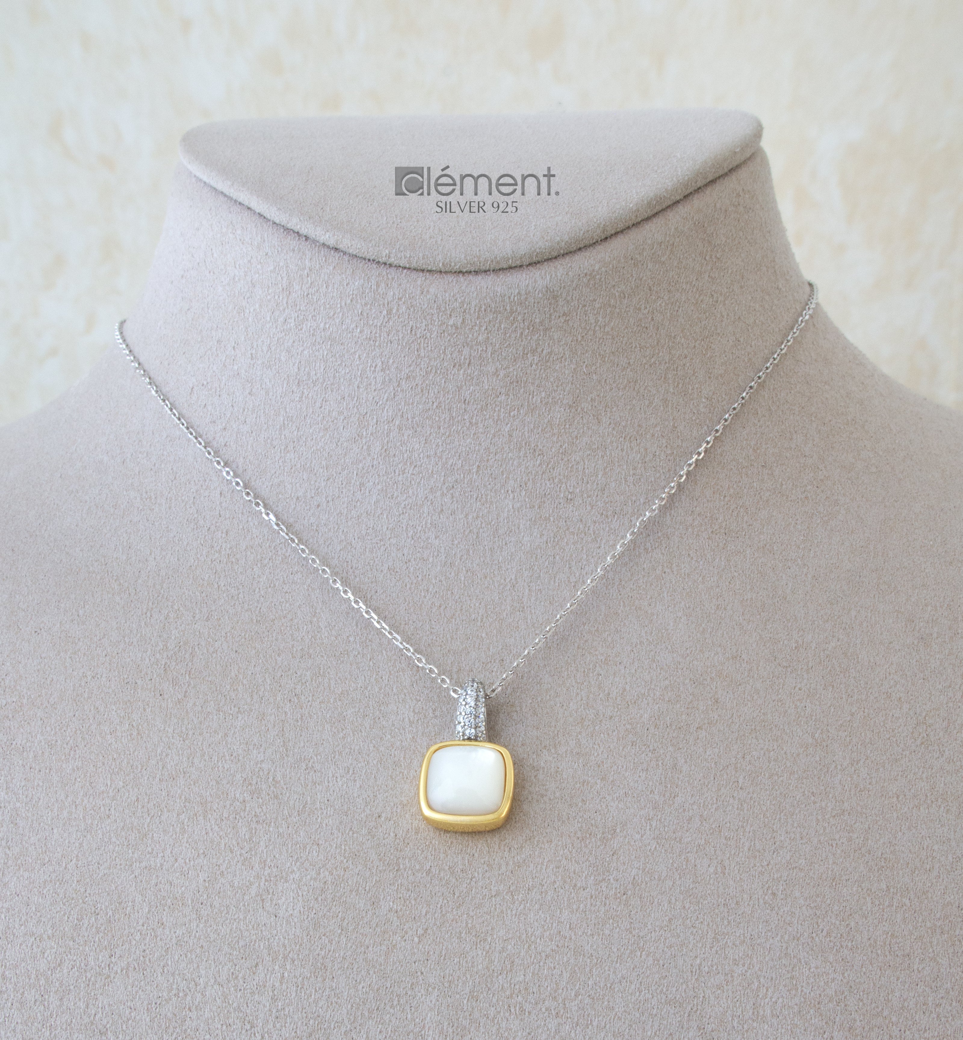 Silver 925 Pendant with Mother of Pearl