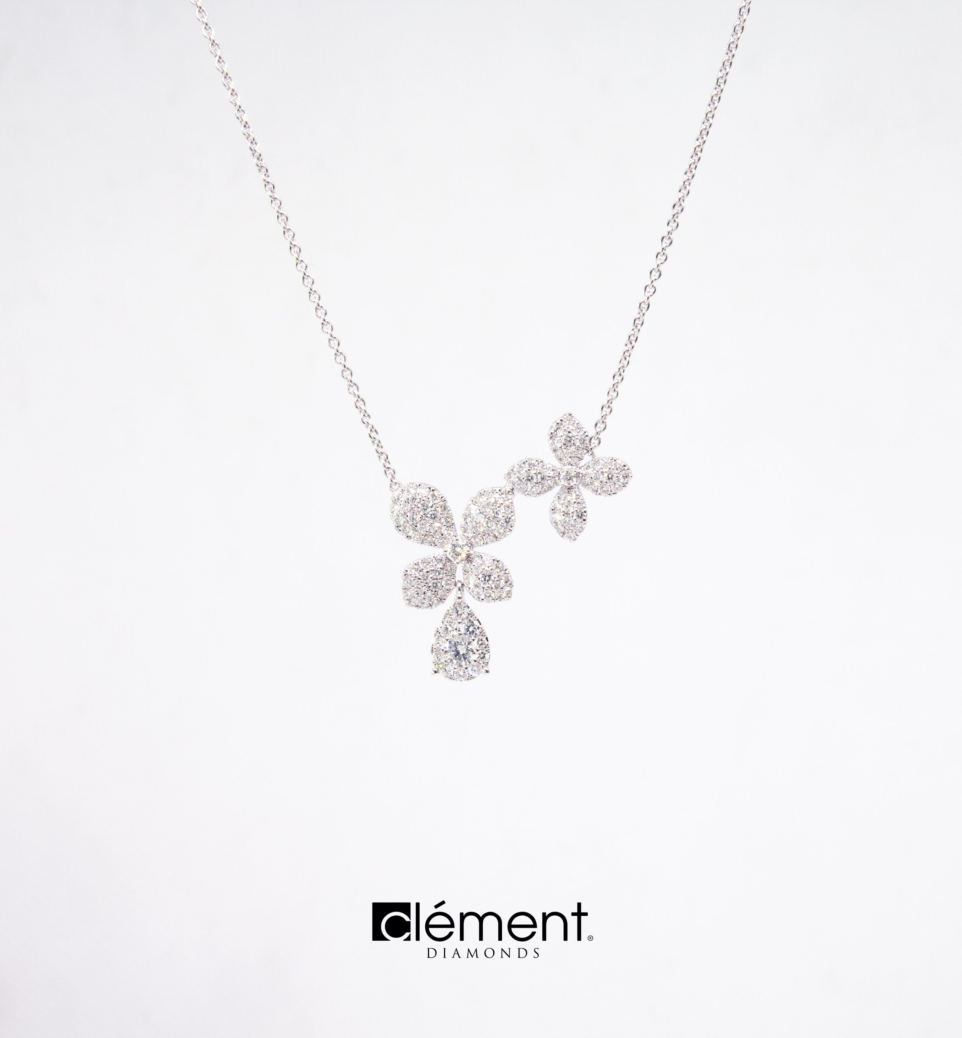 18ct White Gold Diamond Flower Design Pendant
