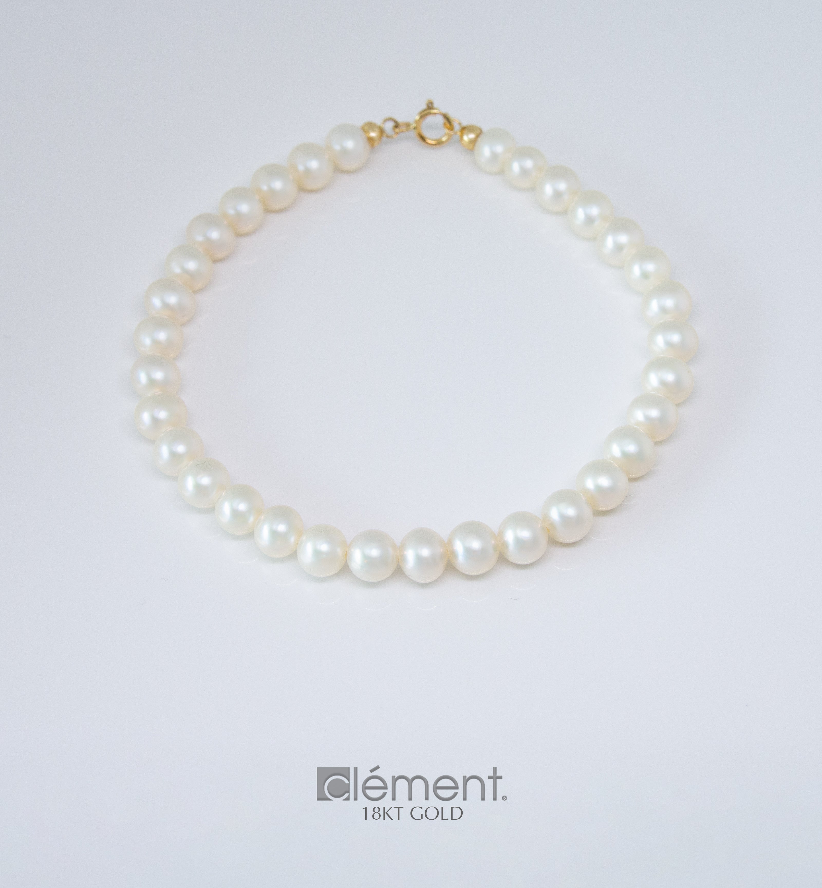 FW Cultured Pearl Bracelet with 18ct Gold Clasp