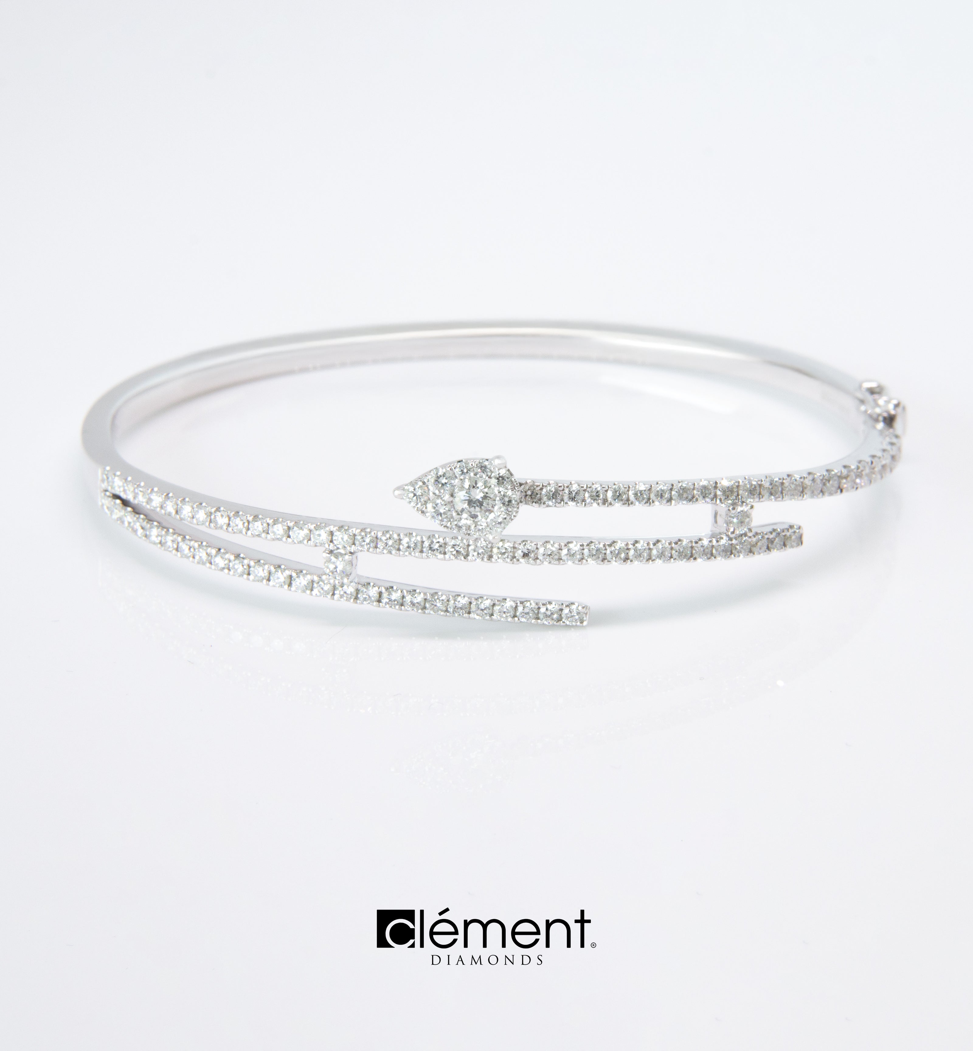 18ct White Gold Diamond Bangle