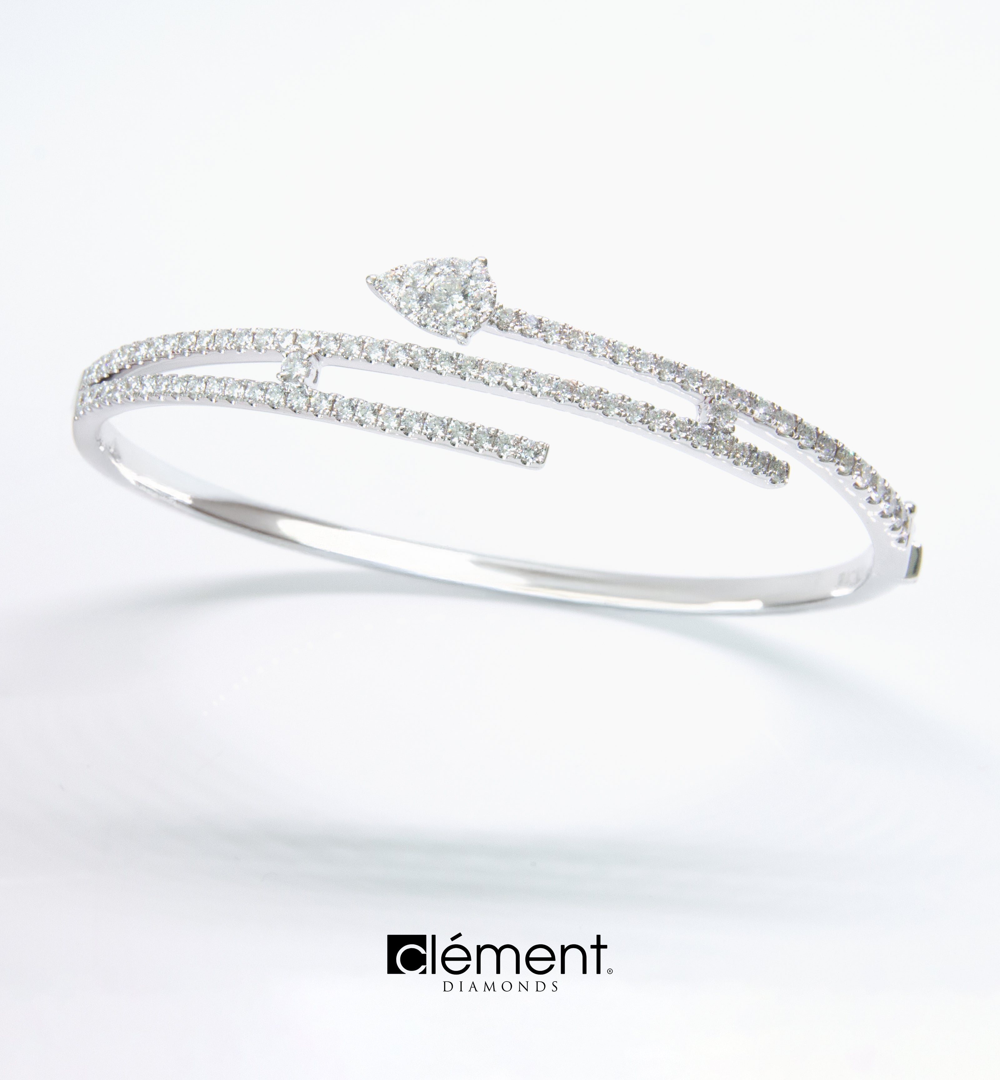 18ct White Gold Diamond Bangle