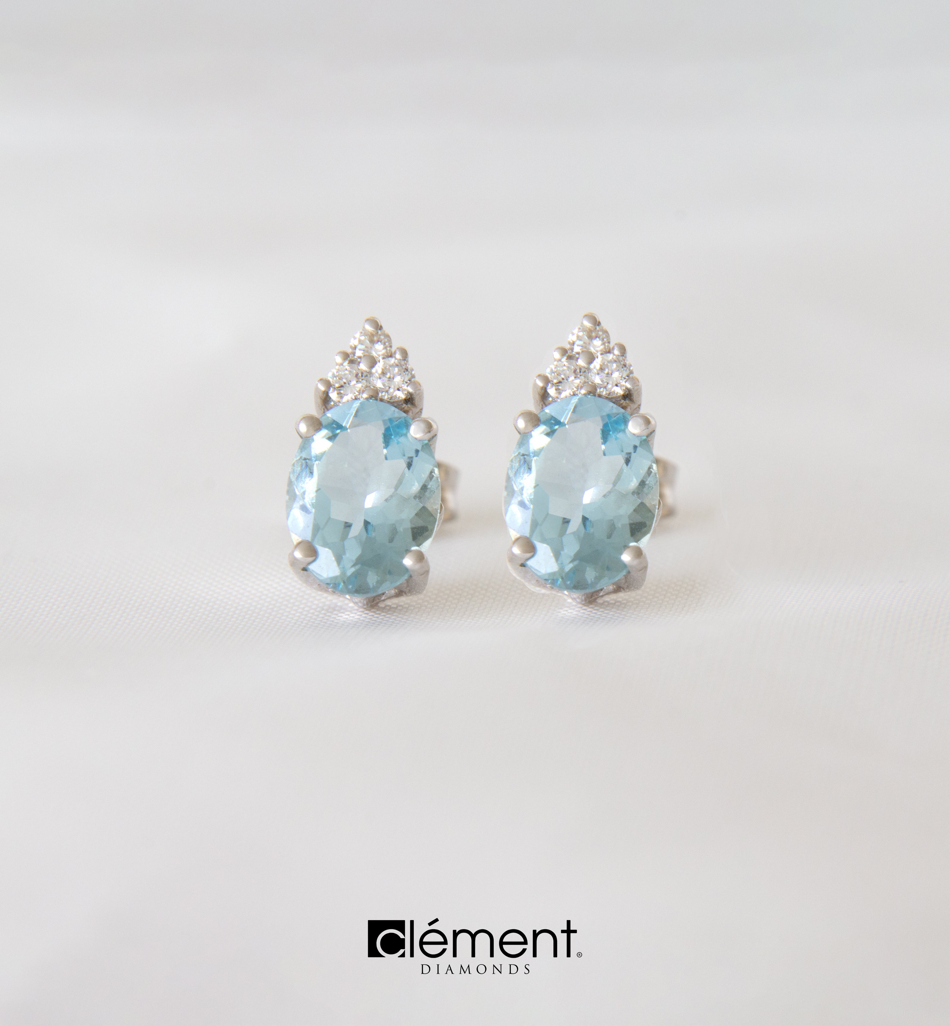 18ct White Gold Diamond and Aquamarine Earrings