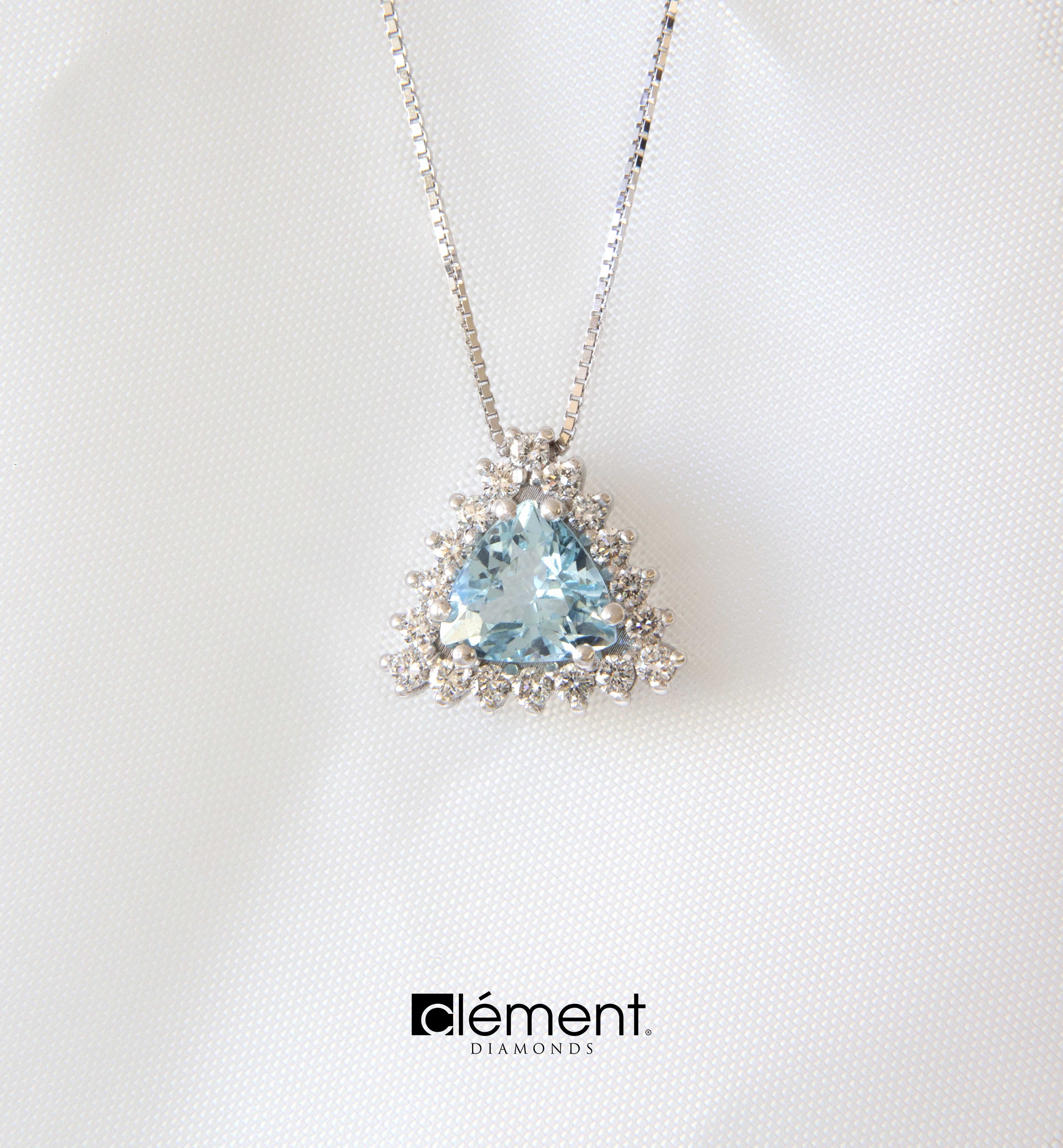 18ct White Gold Diamond and Aquamarine Pendant