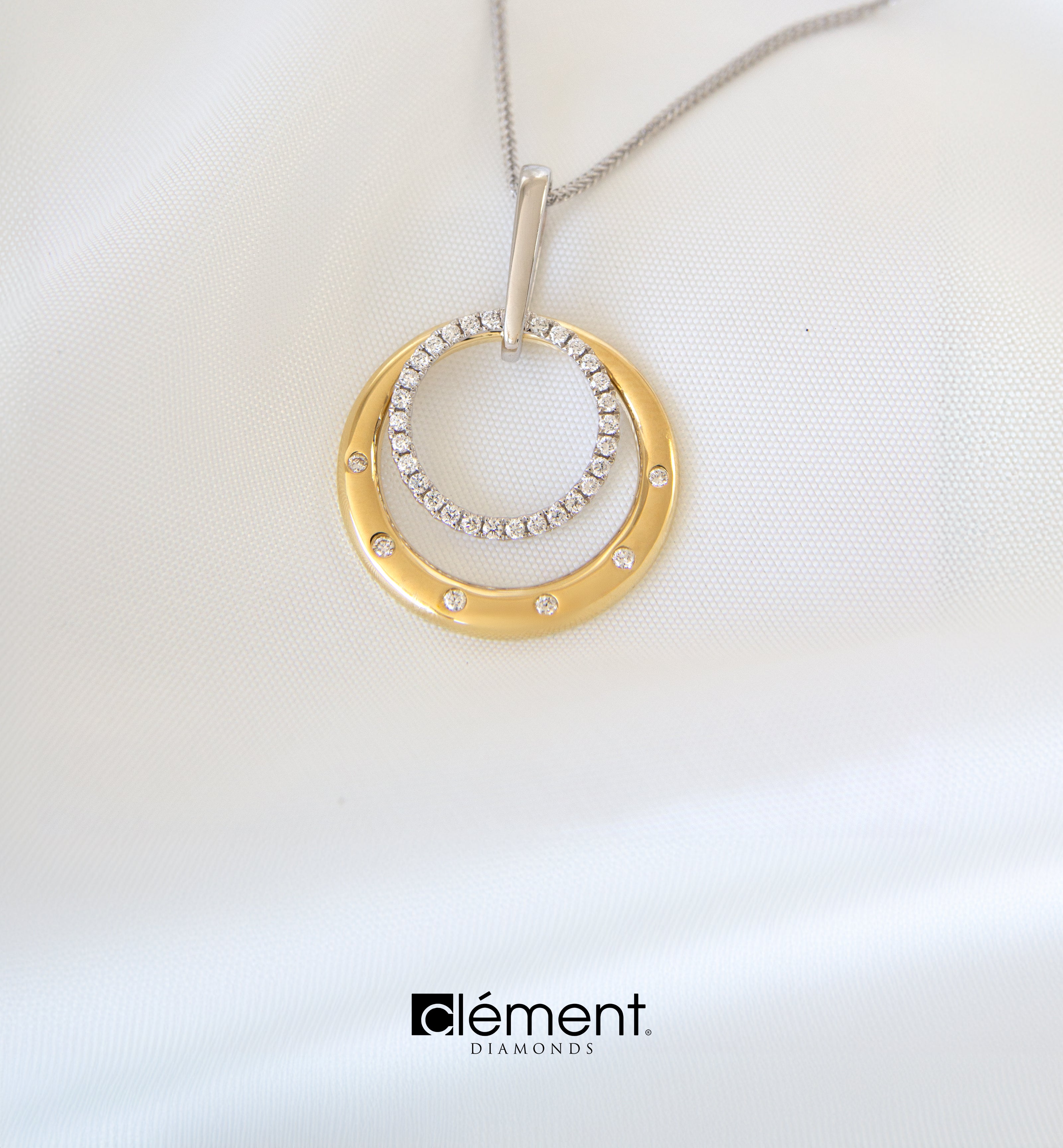 18ct Gold Two-Tone Diamond Pendant