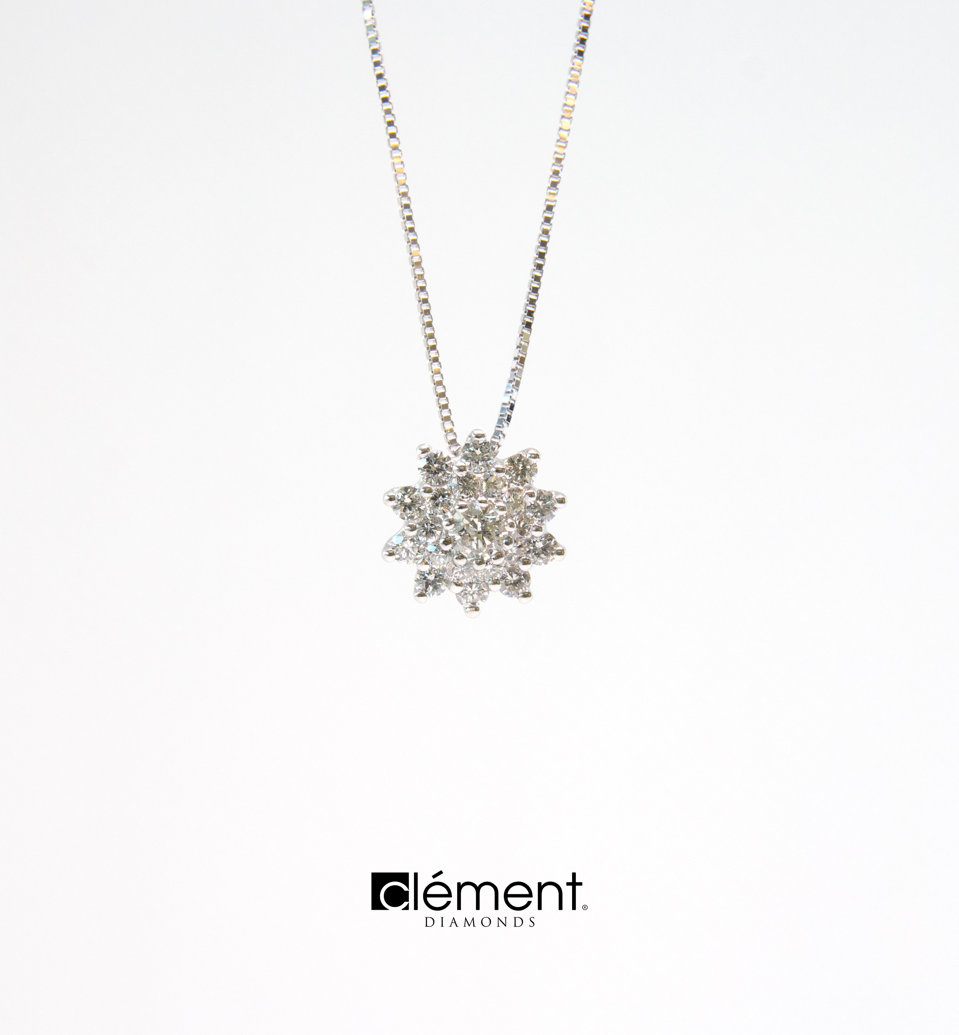 18ct White Gold Diamond Pendant