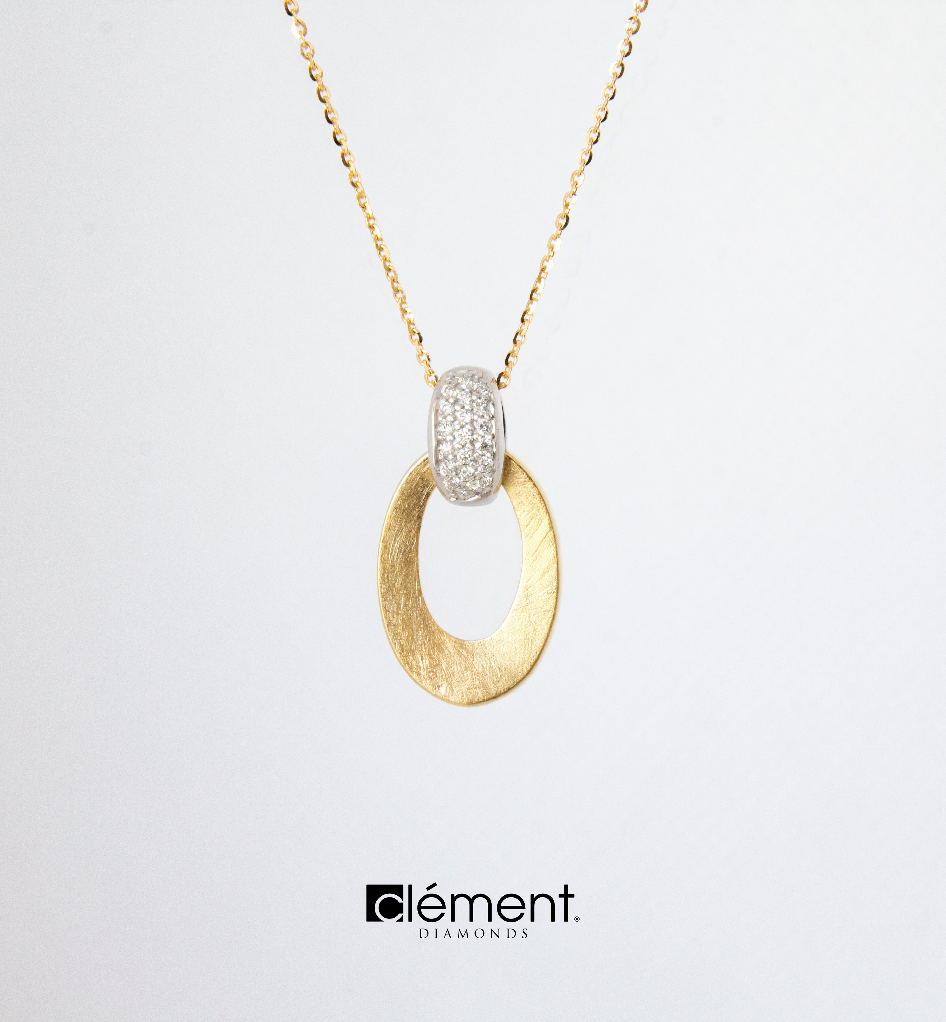18ct Gold Diamond Pendant