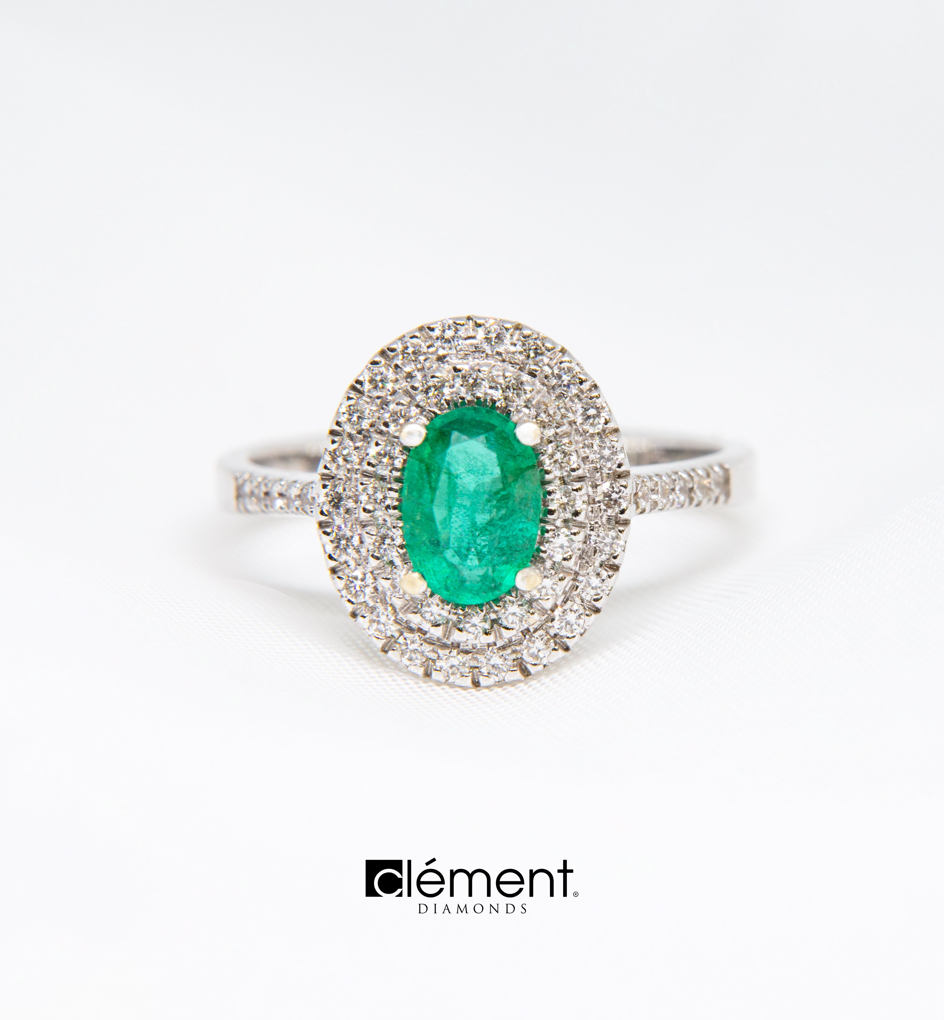 18ct White Gold Diamond and Emerald Ring