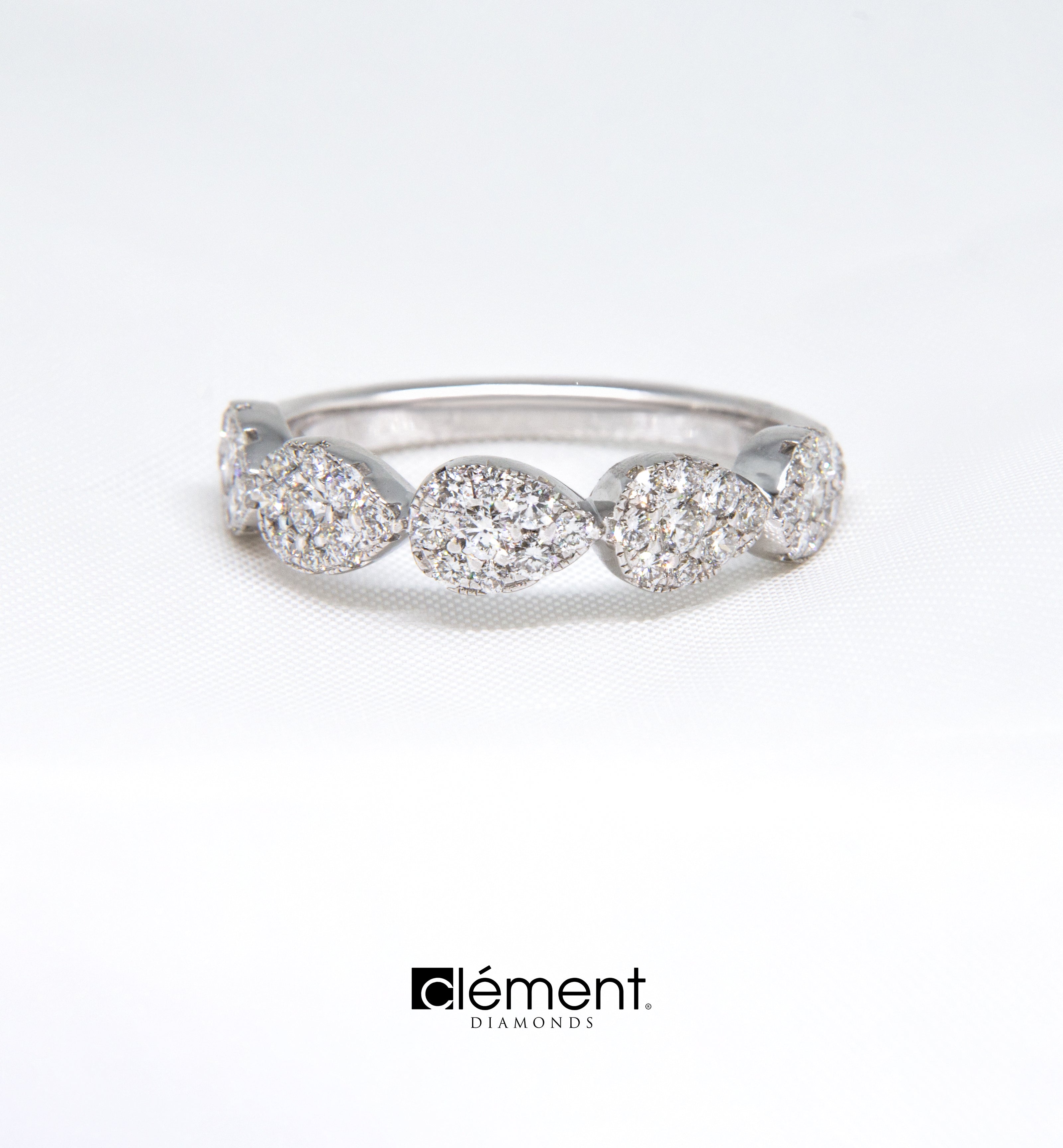 18ct White Gold Diamond Ring