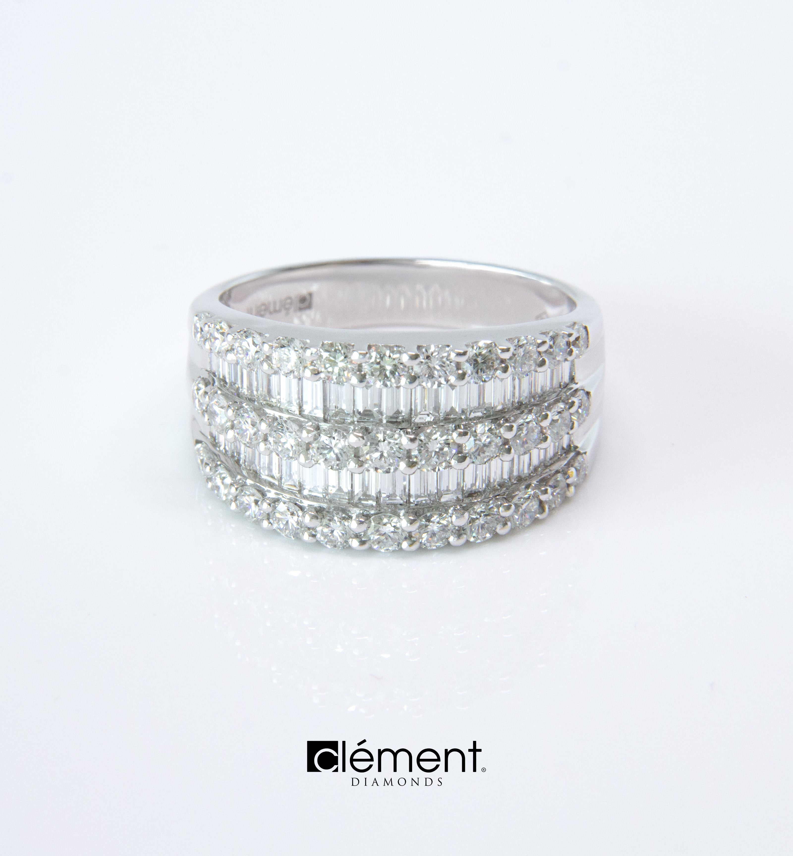 18ct White Gold Diamond Design Ring