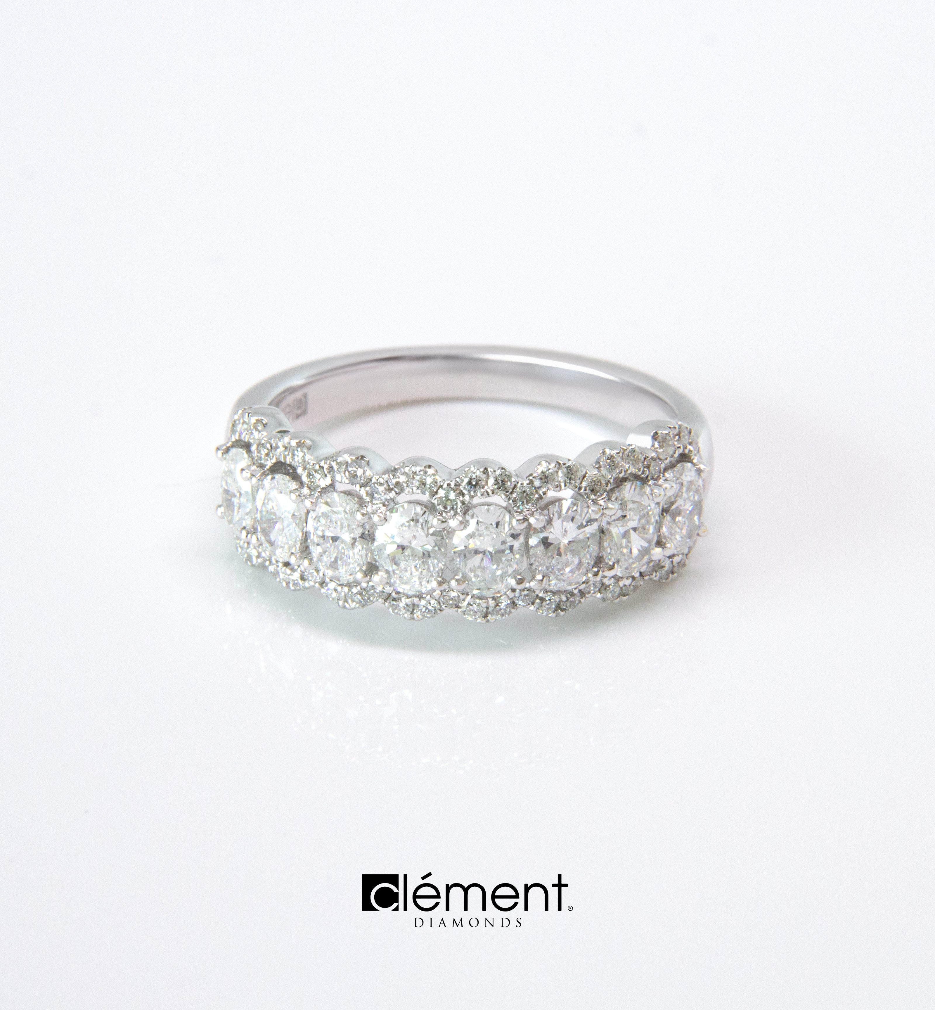 18ct White Gold Diamond Design Ring