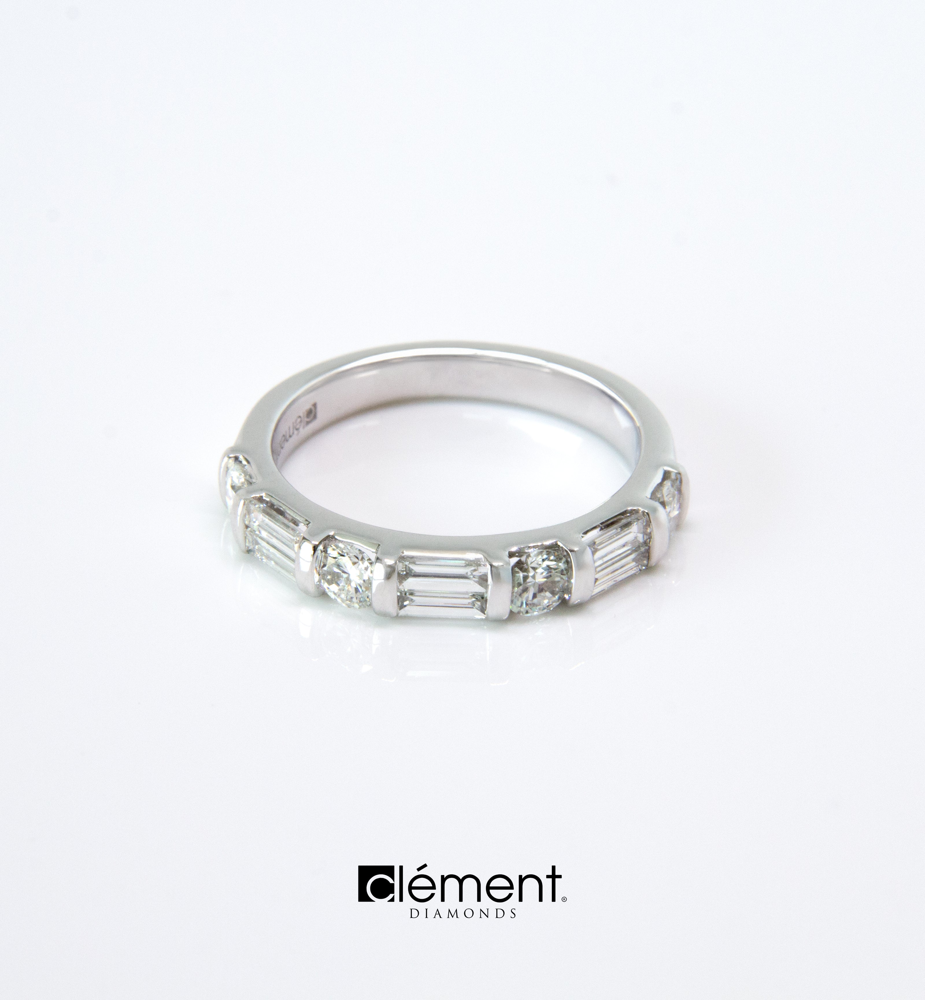 18ct White Gold Diamond Ring
