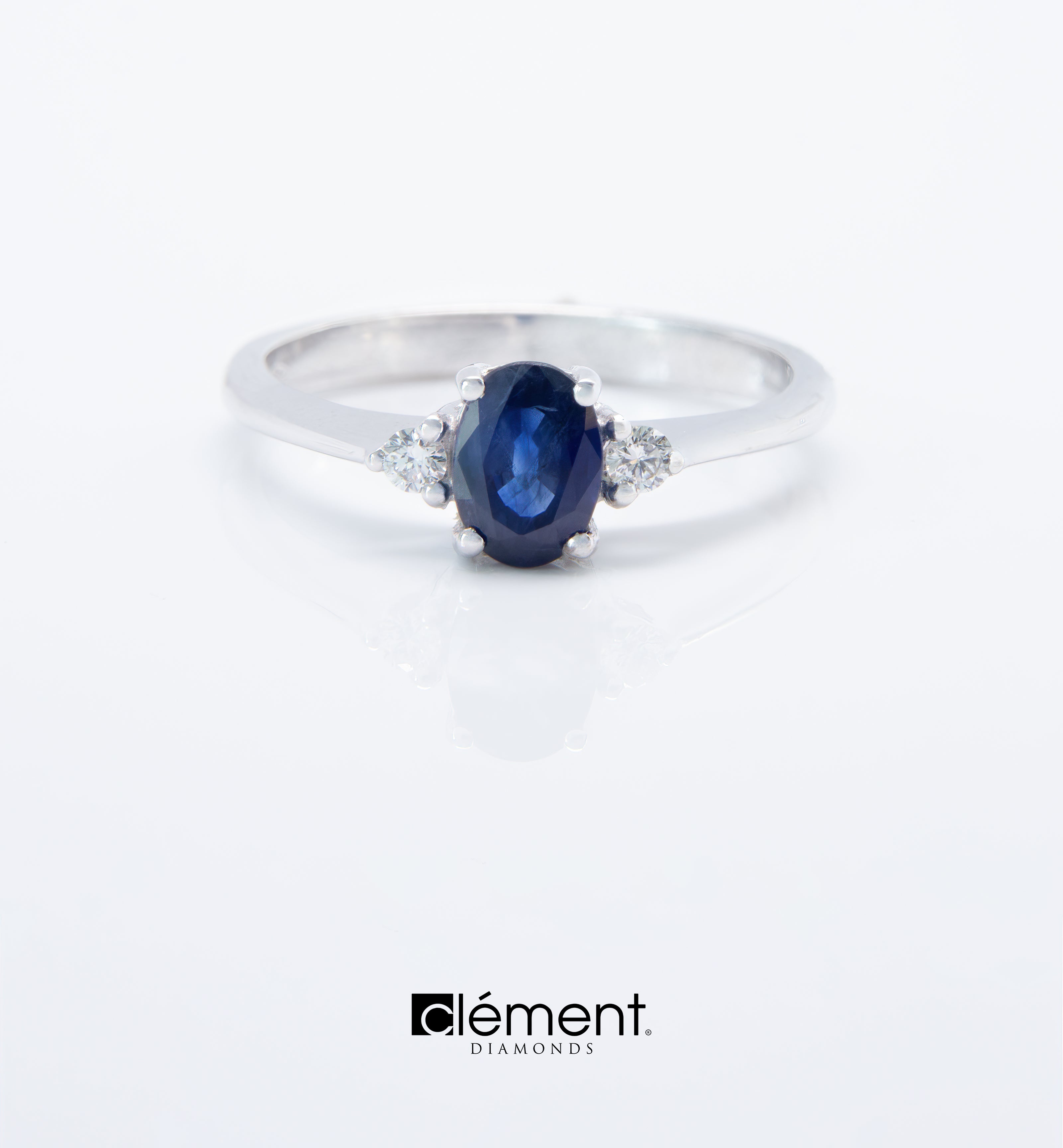 18ct White Gold Diamond and Blue Sapphire Ring