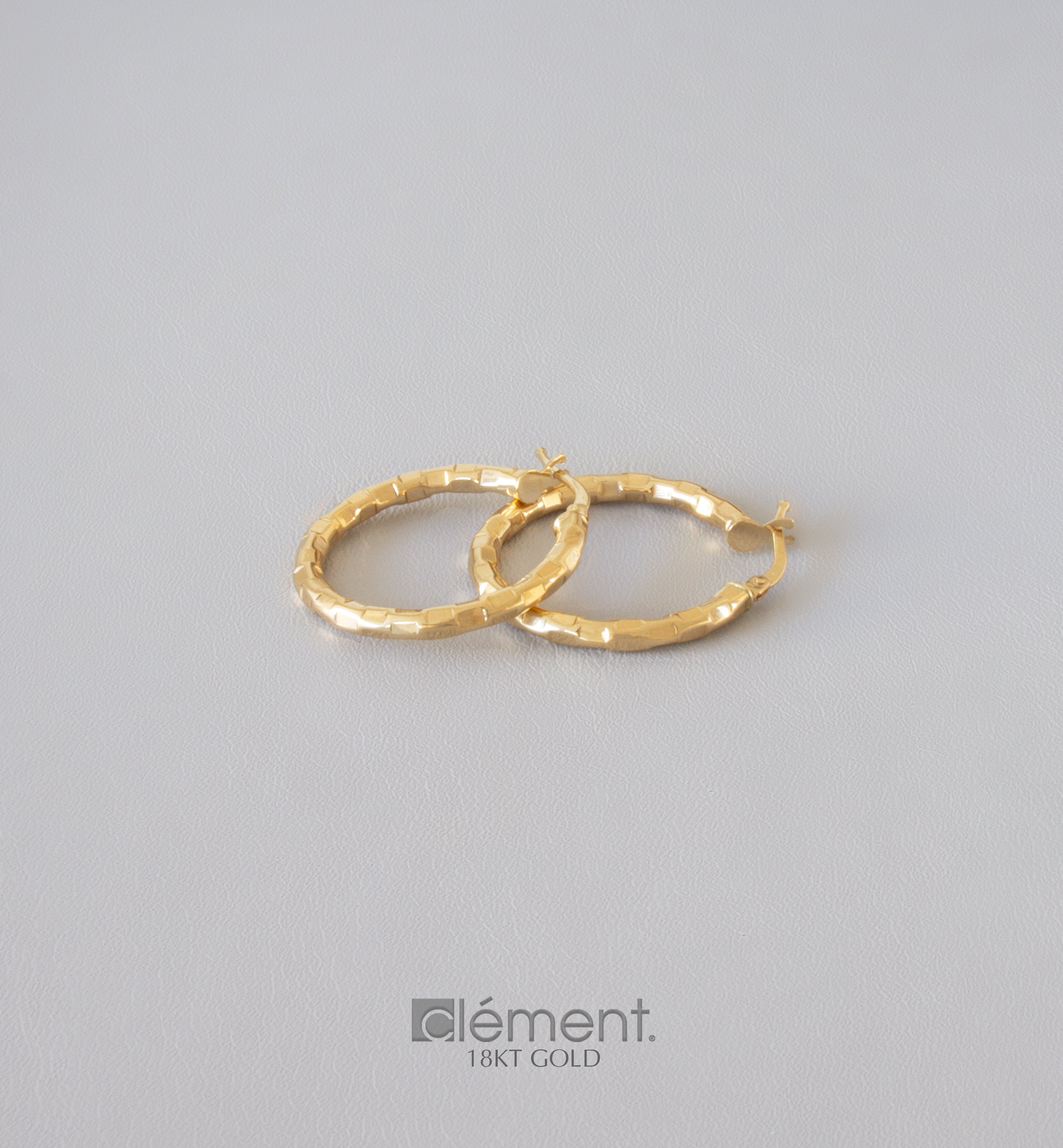 18ct Yellow Gold Design Hoop Earrings