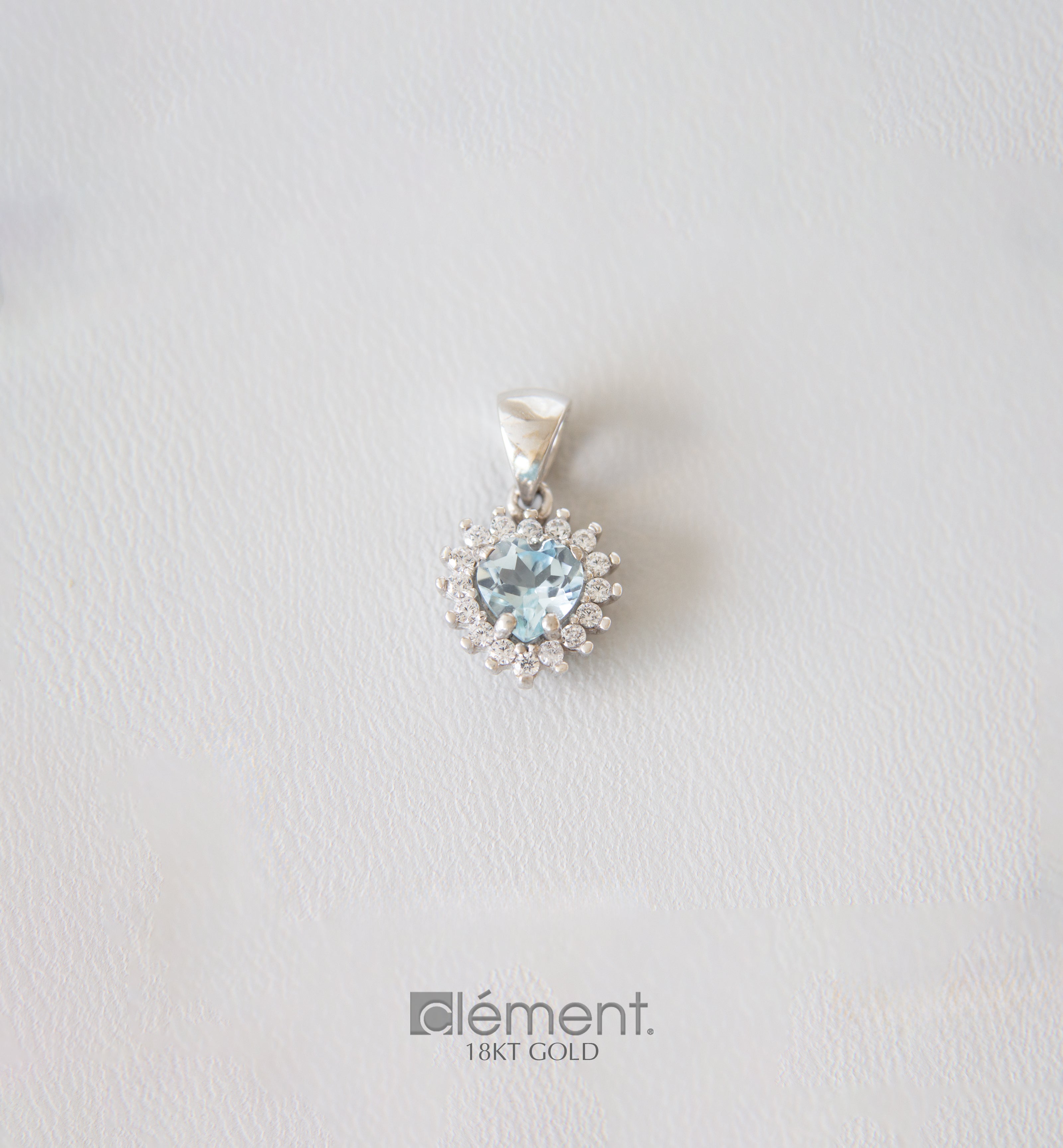 18ct White Gold Heart Shaped Pendant with CZ Stones