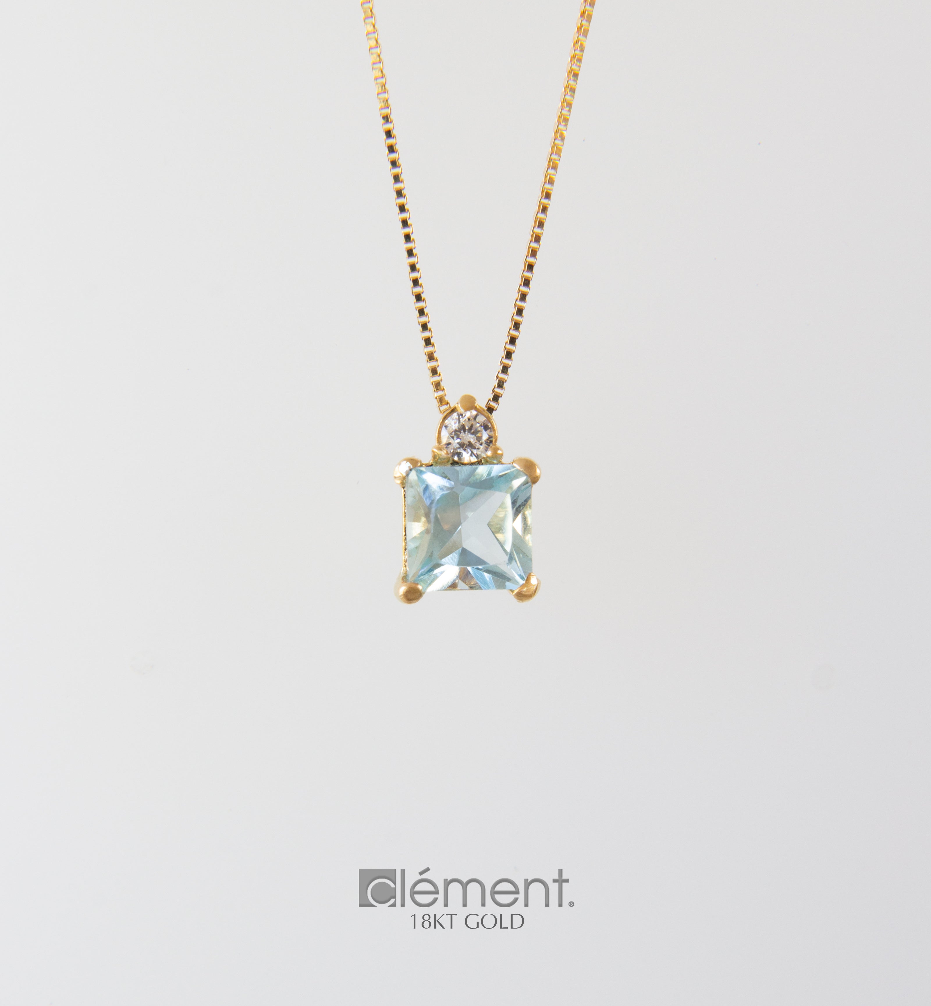 18ct Yellow Gold Cubic Zirconia Pendant