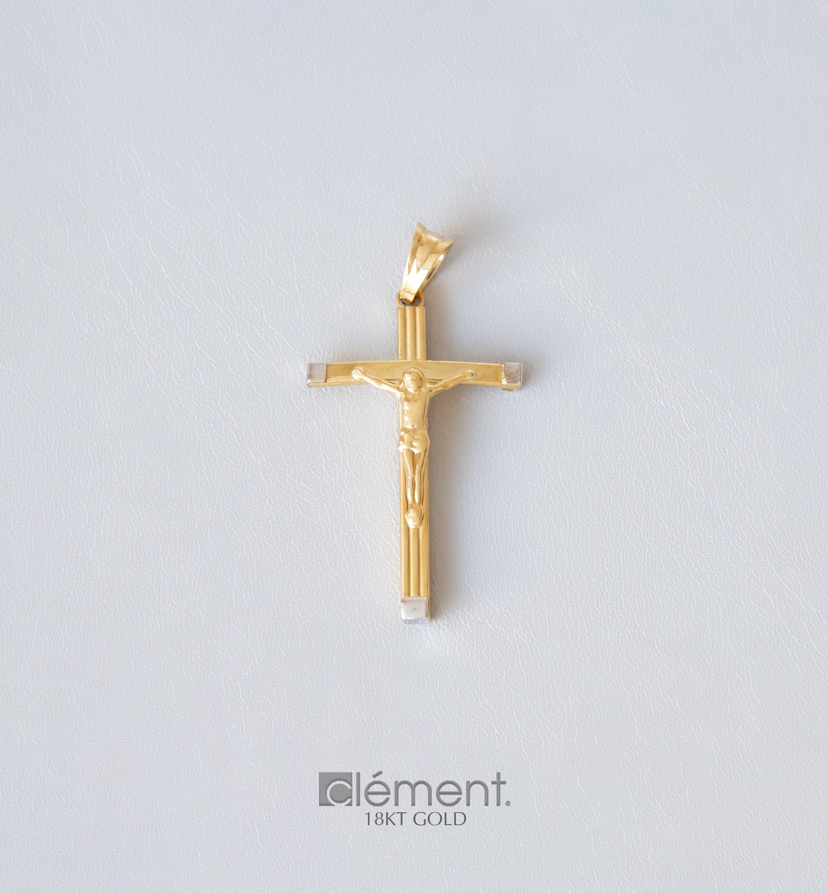 18ct Gold Cross Pendant