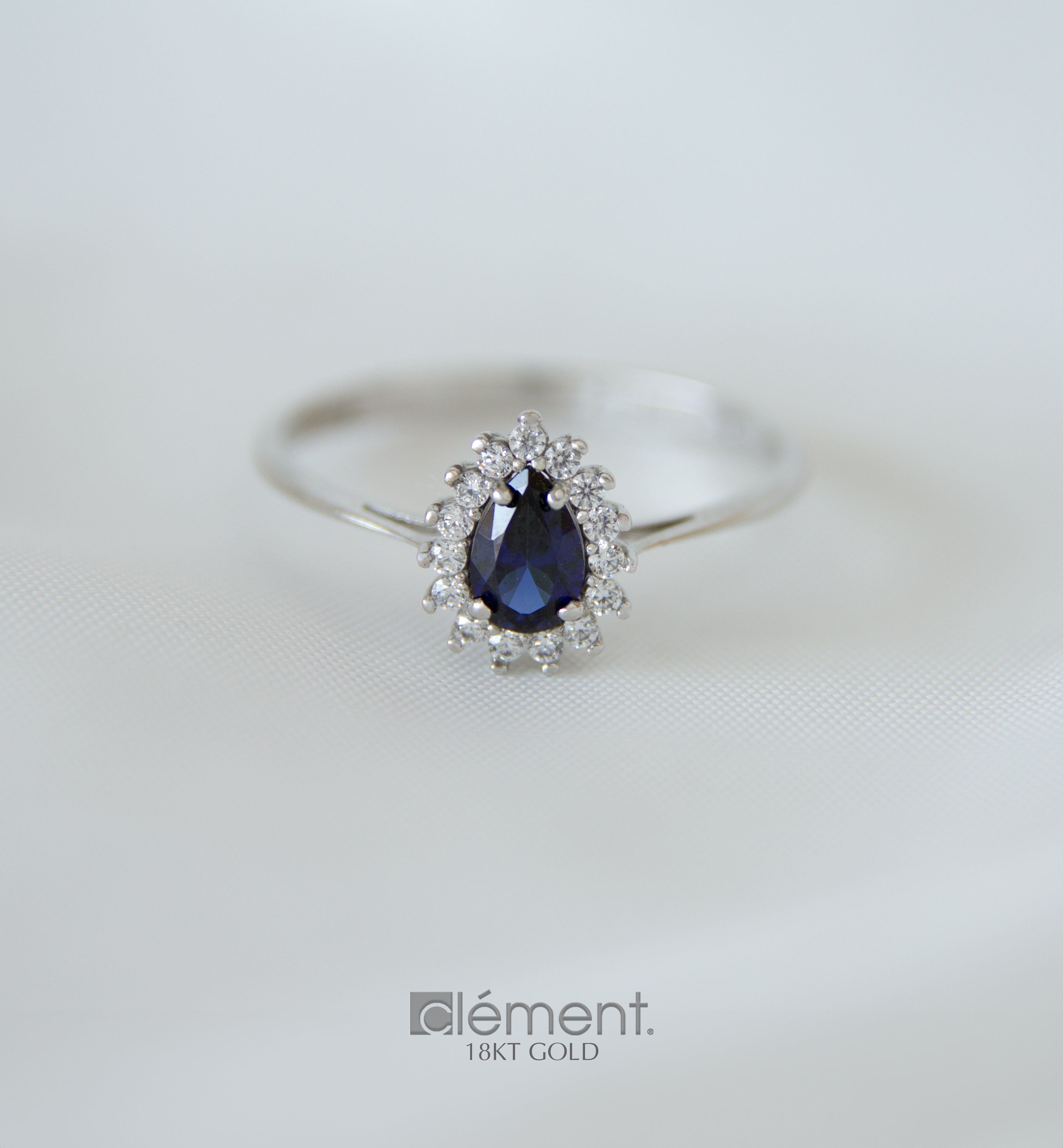 18ct White Gold Ring with CZ Stones