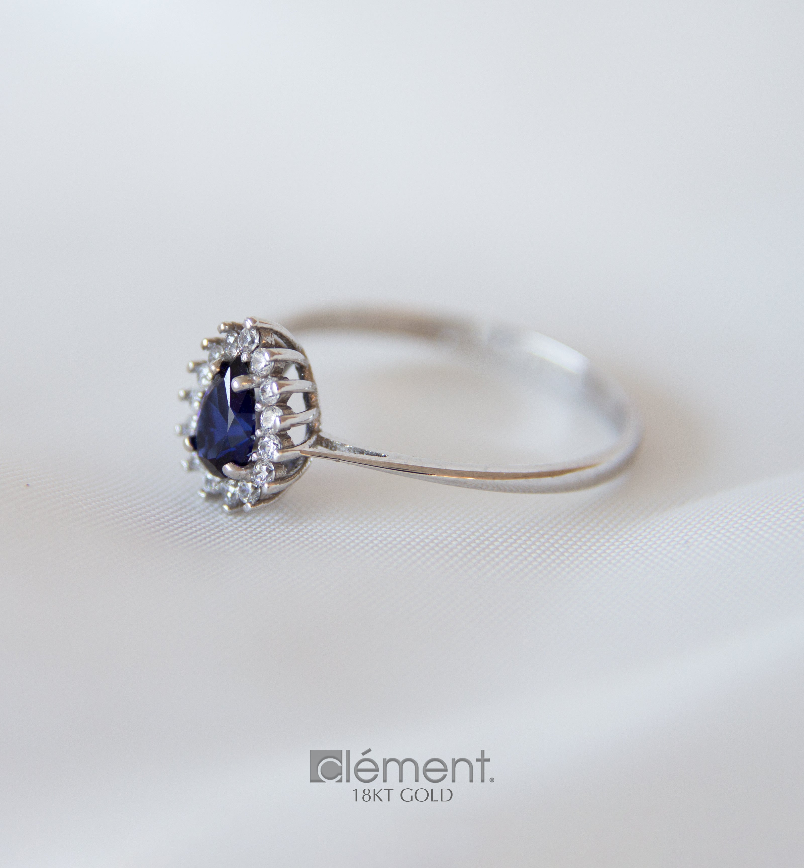 18ct White Gold Ring with CZ Stones