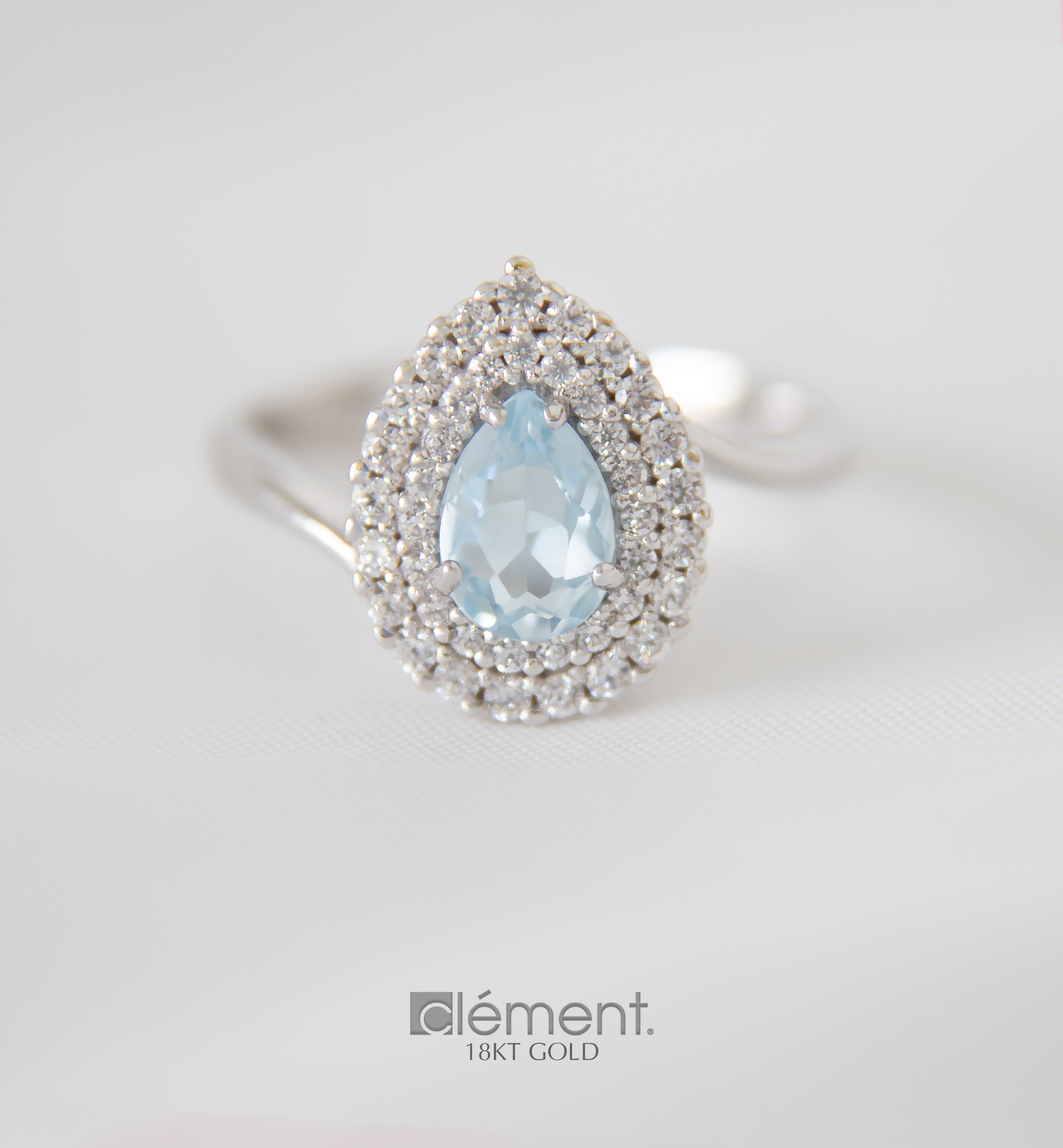 18ct Yellow Gold CZ Ring