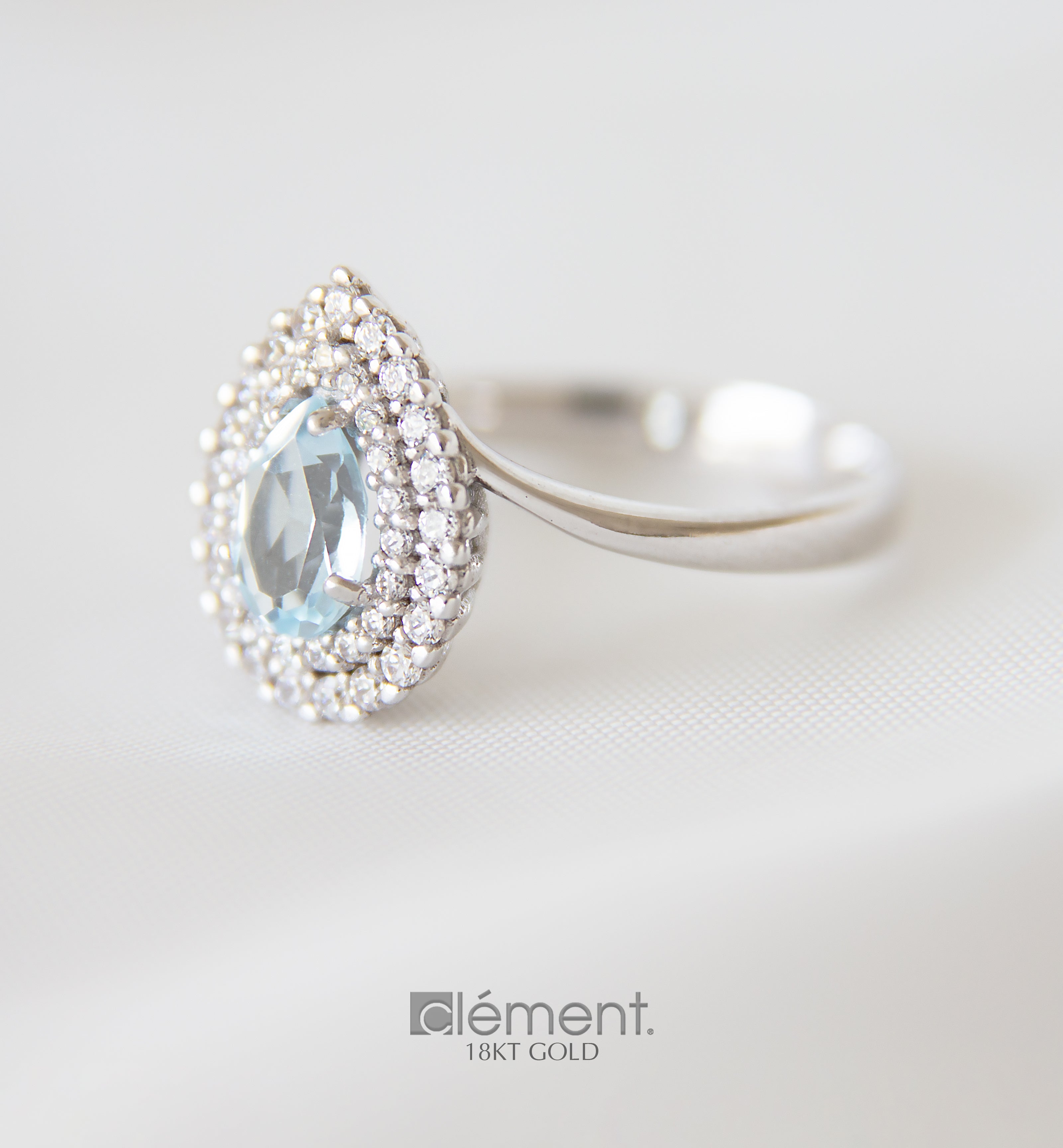 18ct Yellow Gold CZ Ring