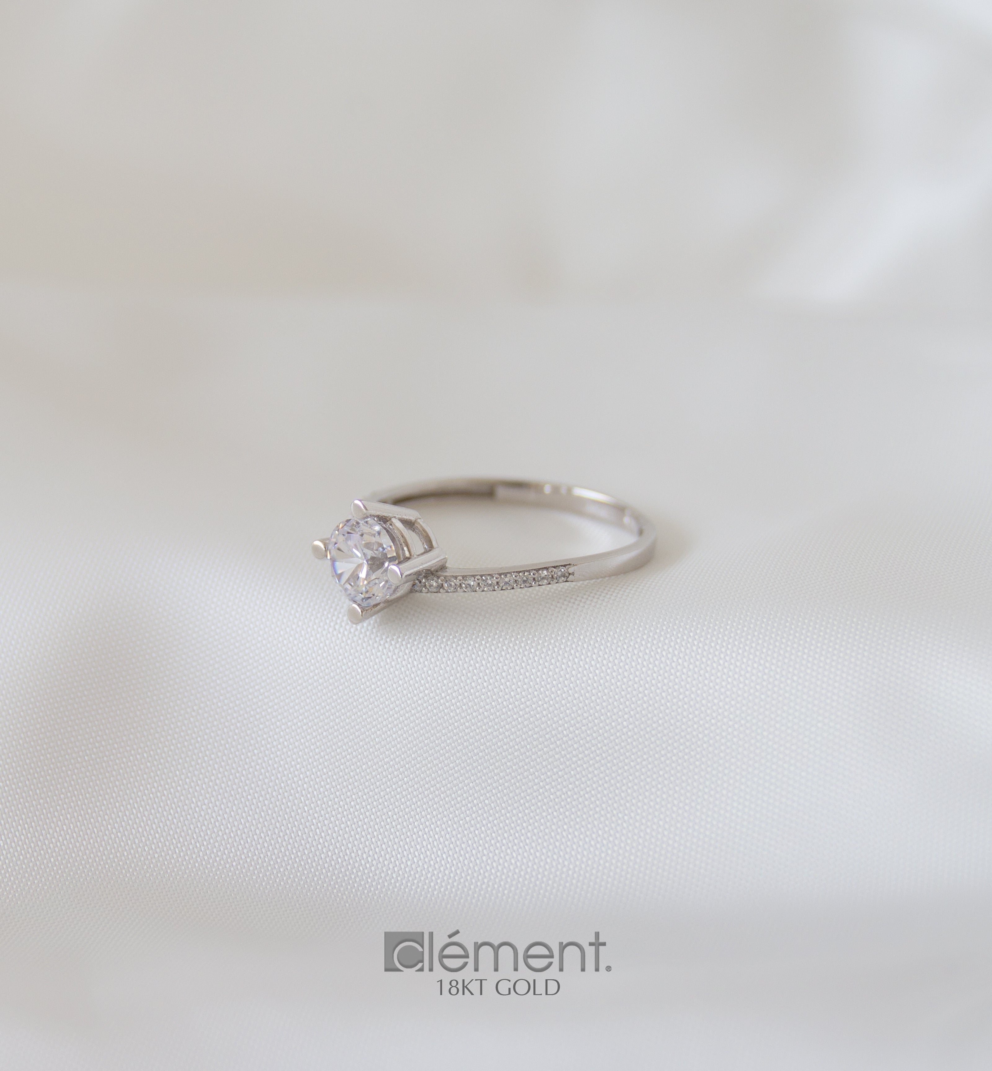 18ct White Gold Solitaire Ring with CZ Stones