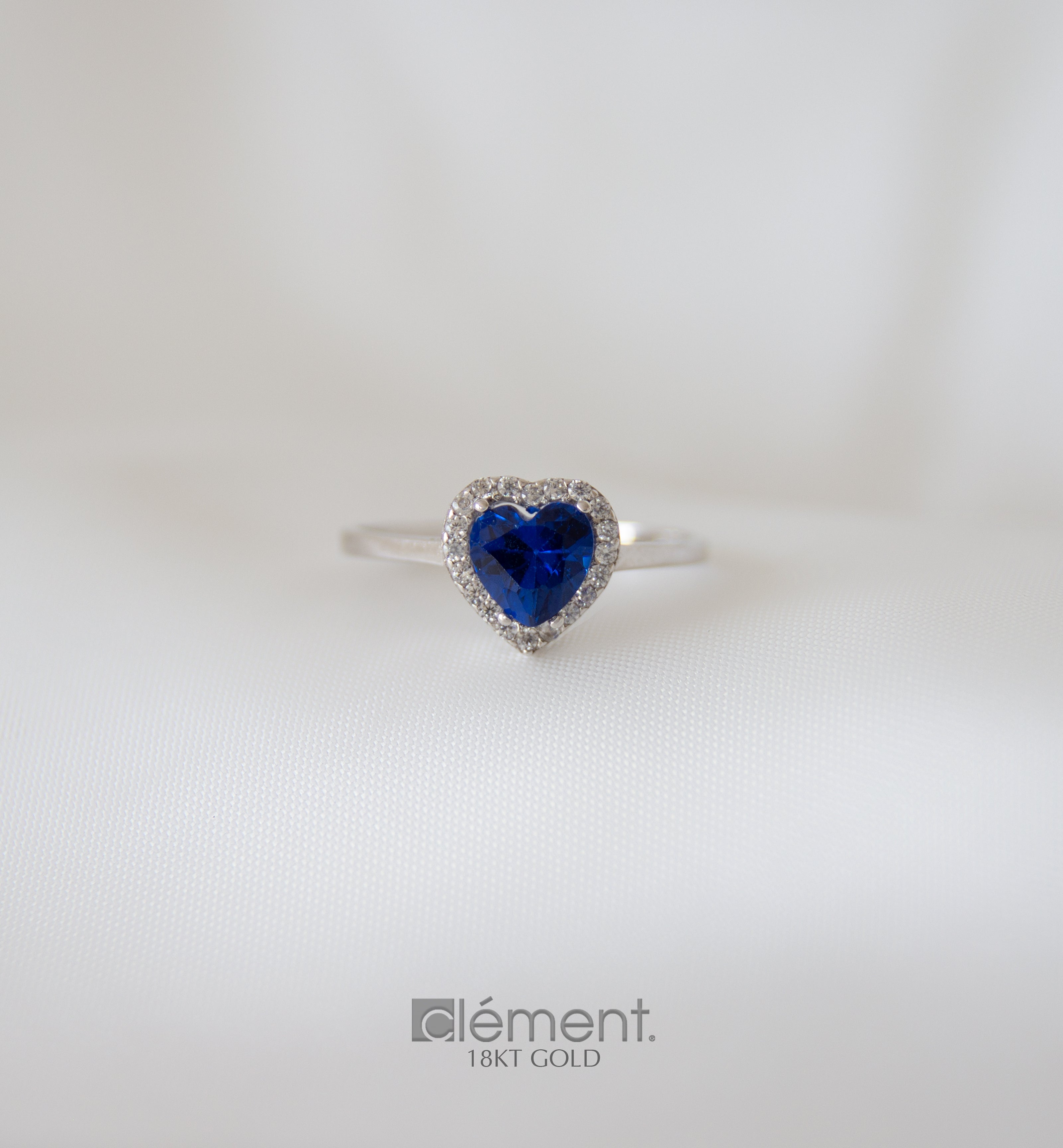 18ct White Gold Heart Shape Ring with CZ Stones
