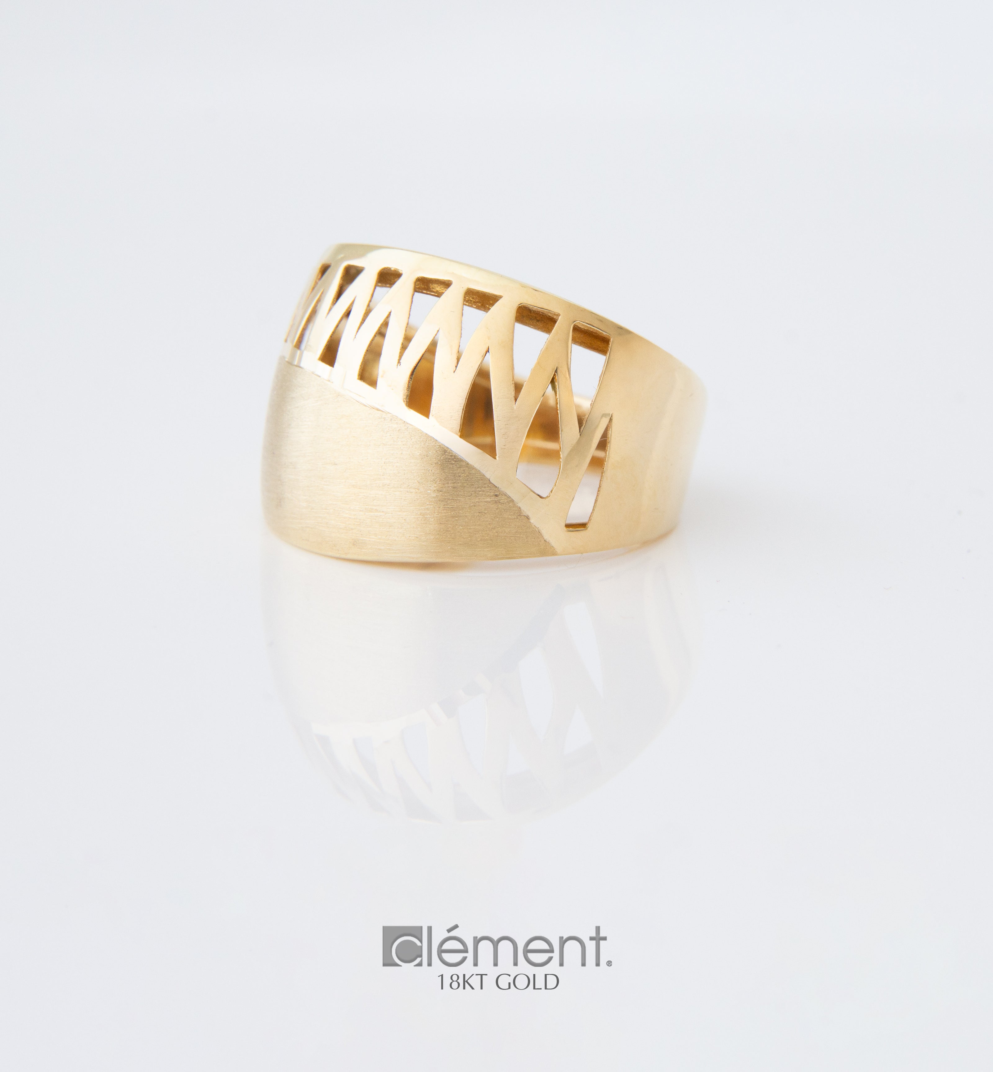18ct Yellow Gold Ring
