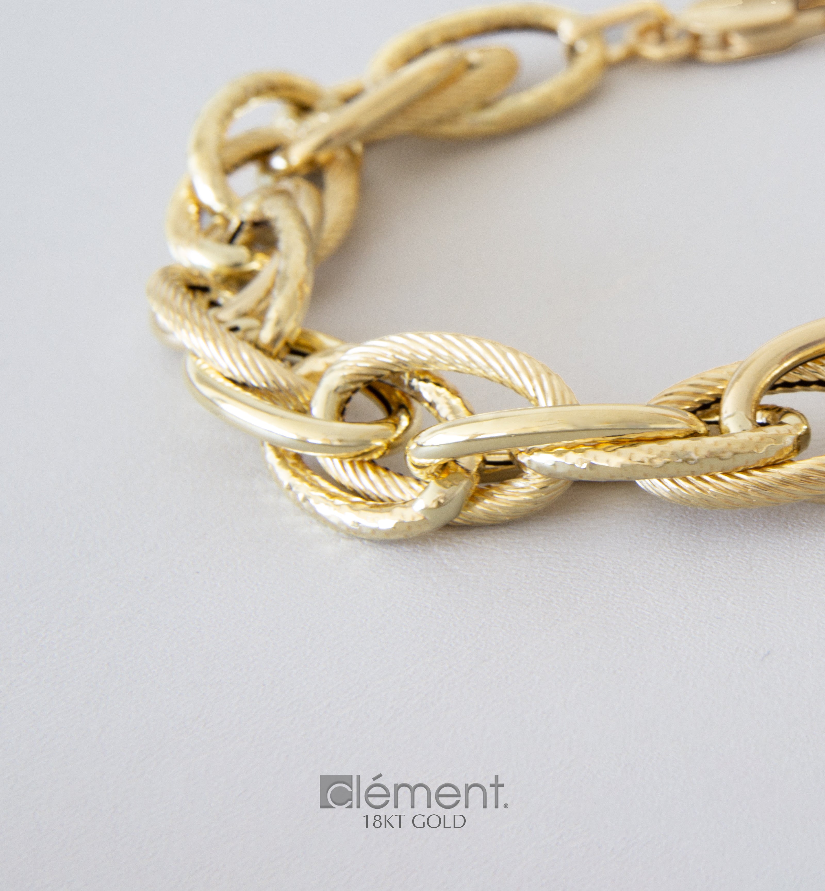 18ct Yellow Gold Design Bracelet