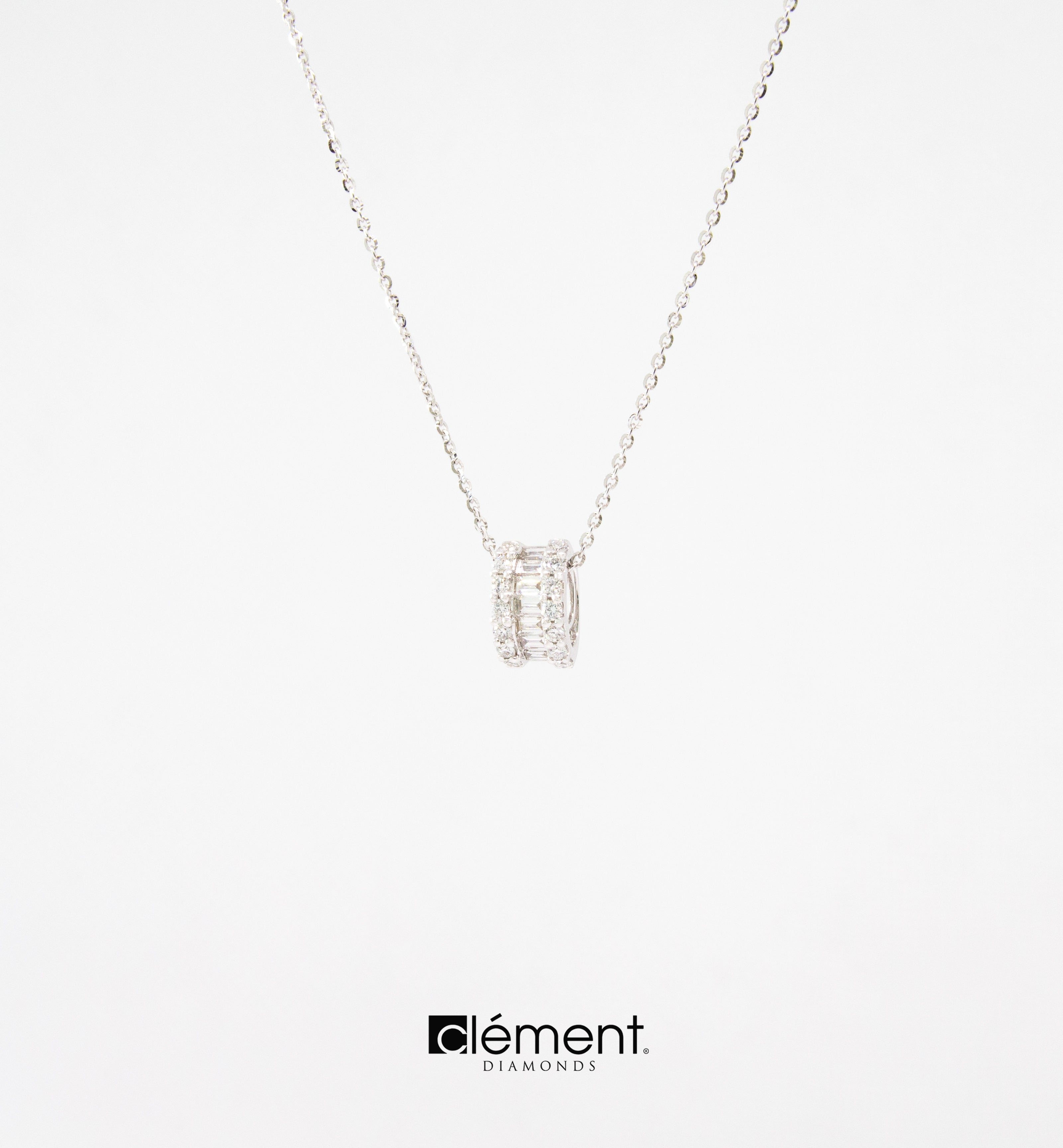 18ct White Gold Diamond Pendant