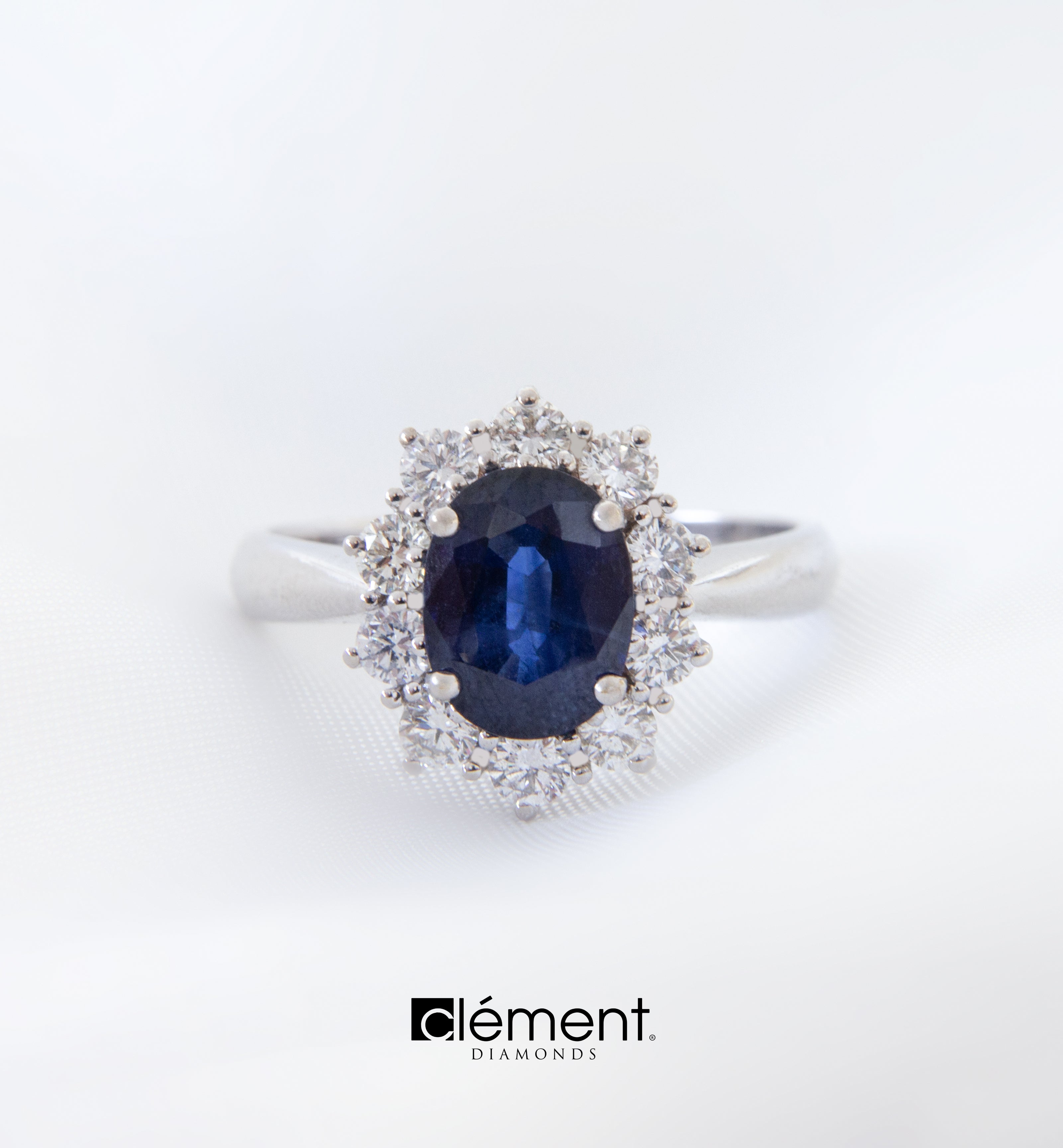 18ct White Gold Natural Diamond & Blue Sapphire Ring