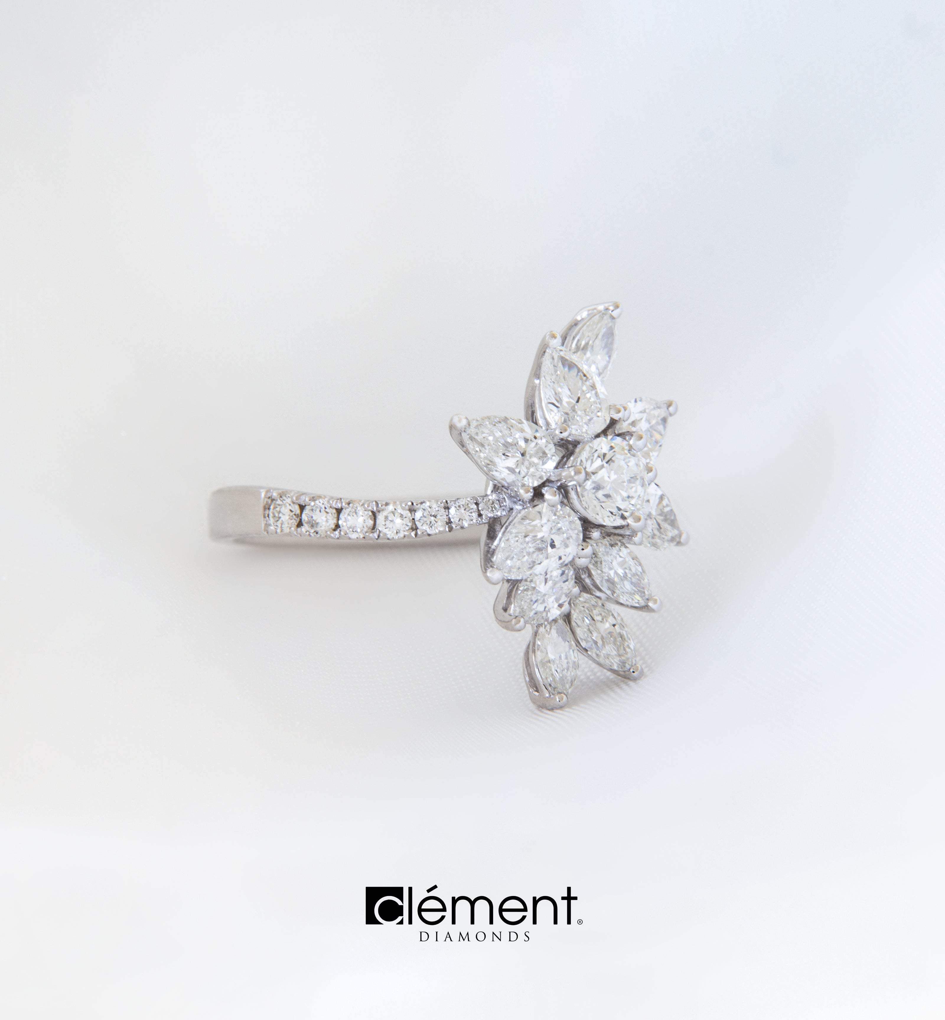 18ct White Gold Diamond Ring