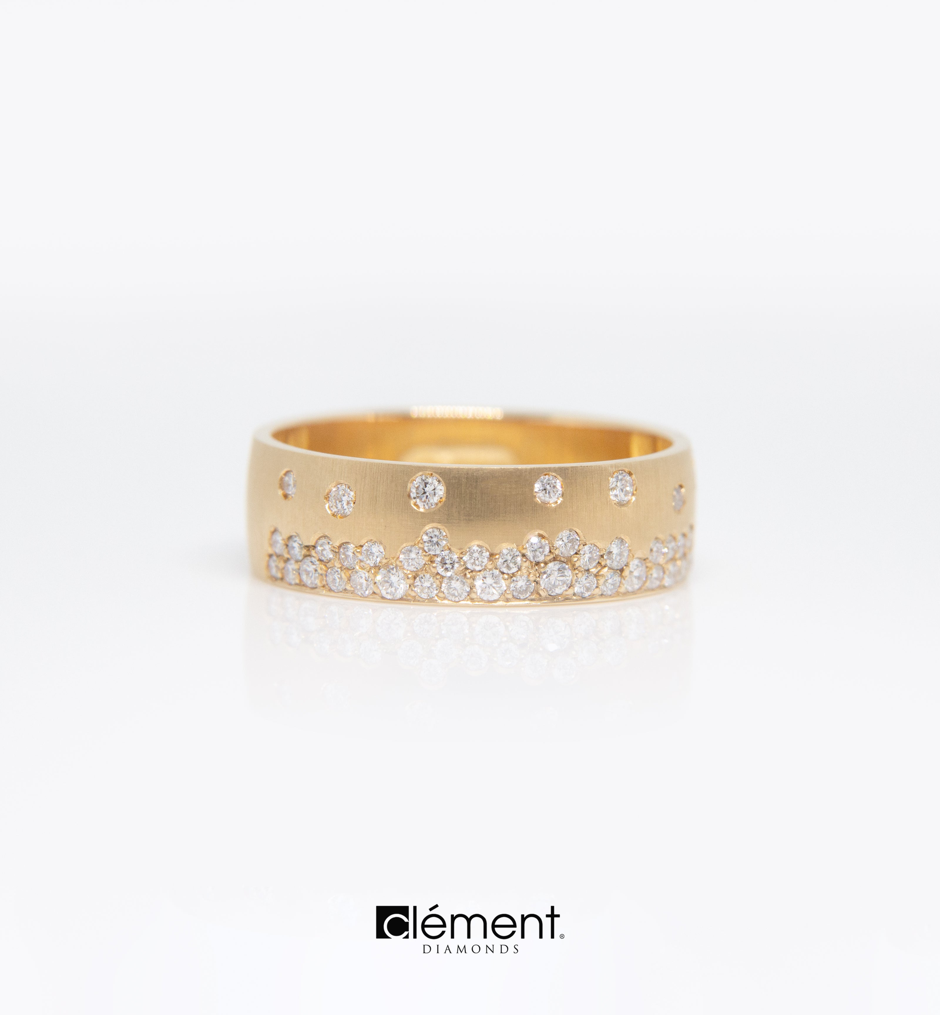 18ct Yellow Gold Scattered Cluster Diamond Ring