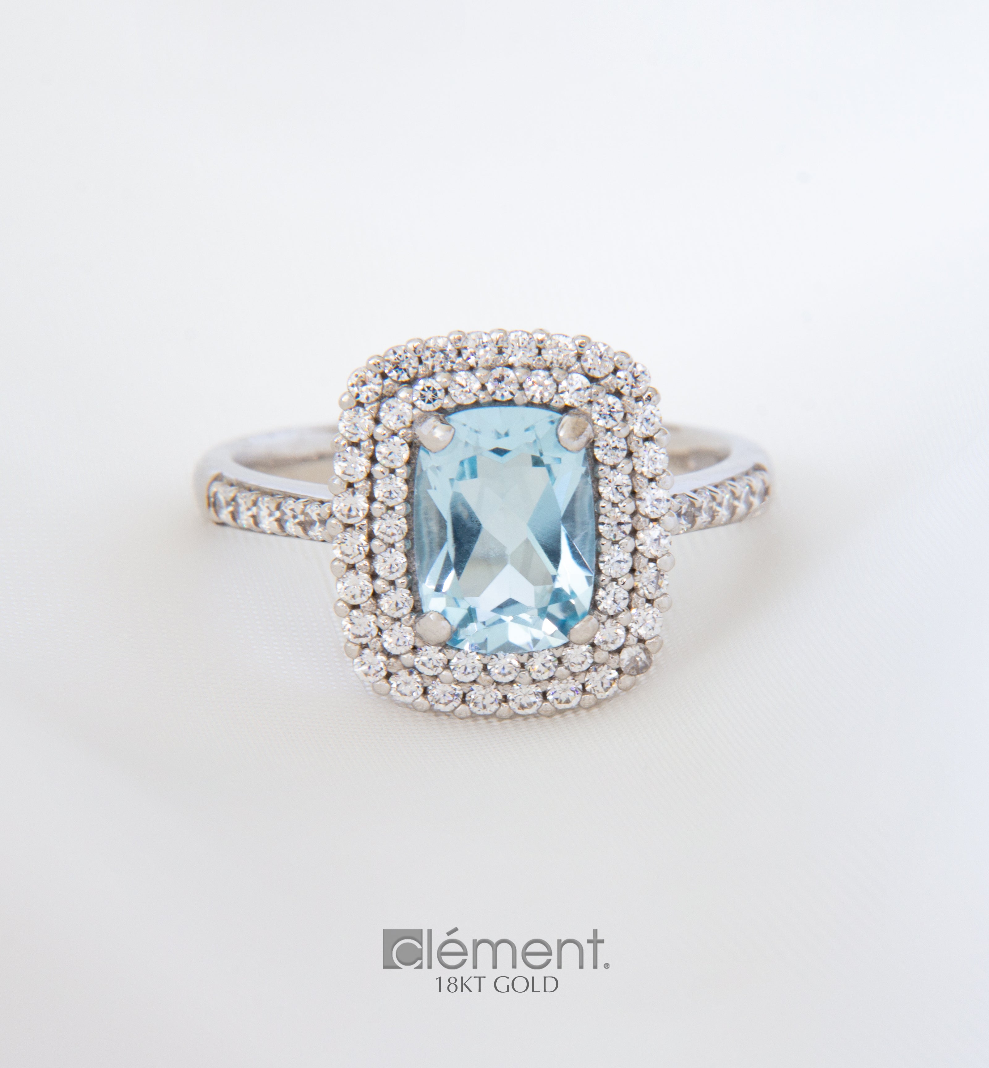 18ct White Gold Ring