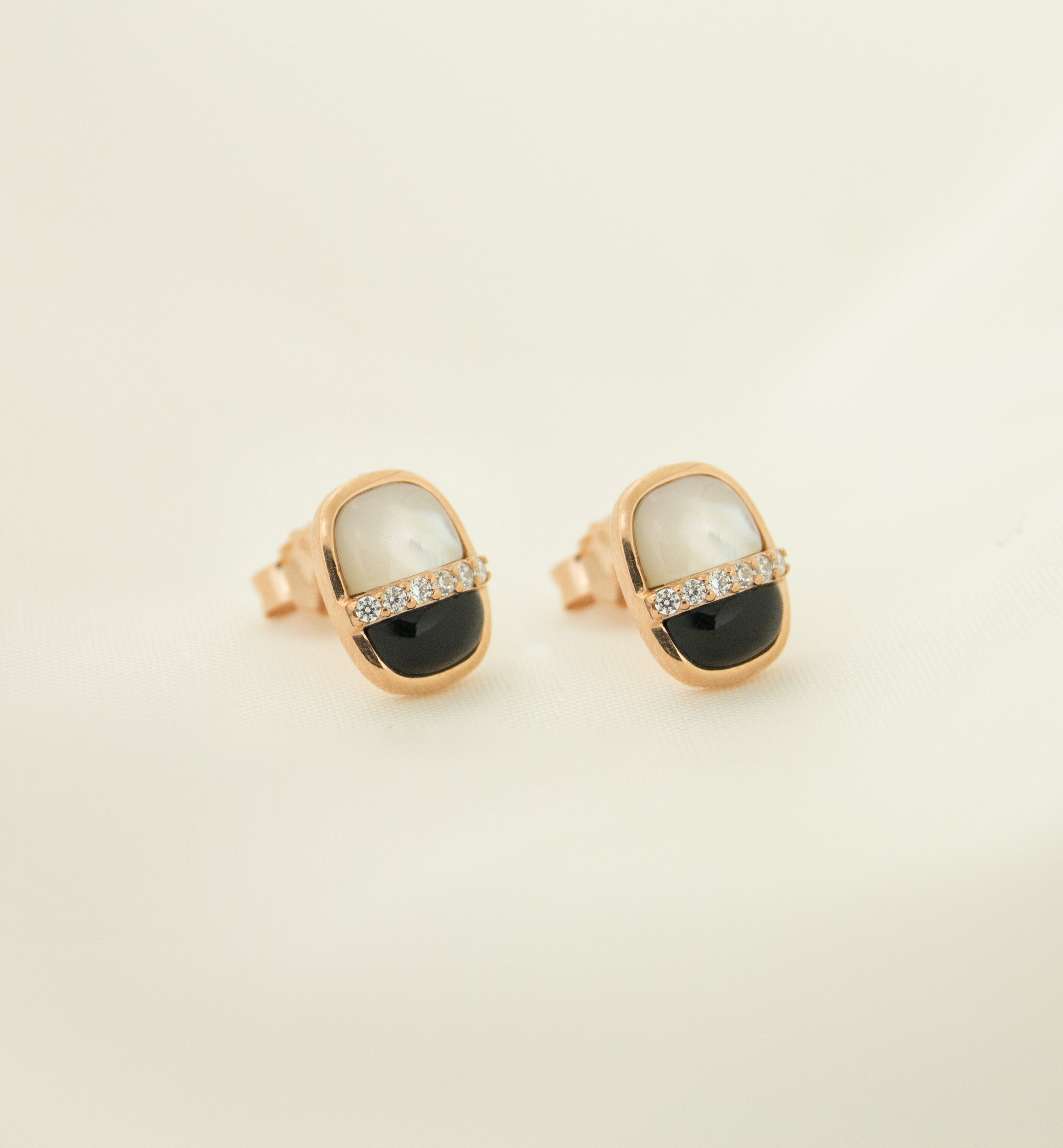 Silver 925 Mother of Pearl Earrings