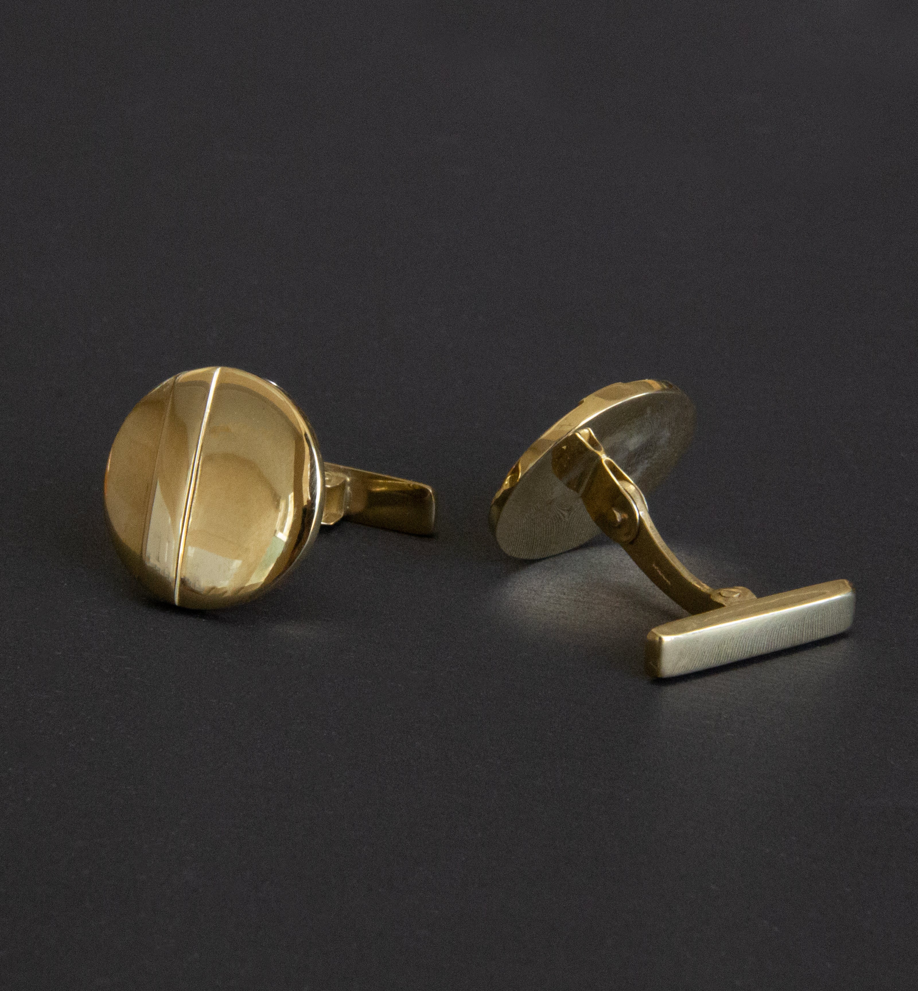 18ct Yellow Gold Circle Design Cufflinks