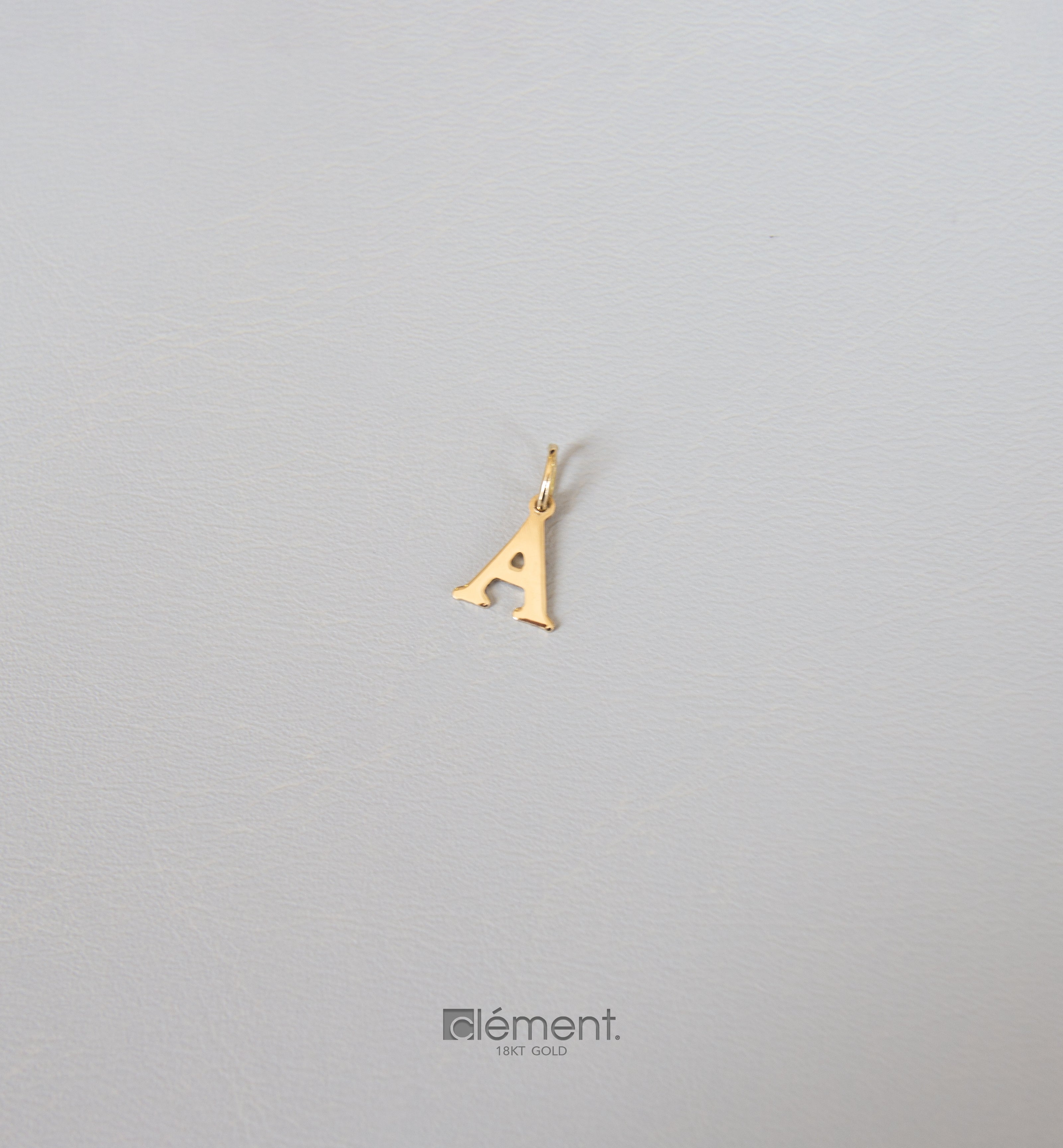 18ct Yellow Gold Initial A