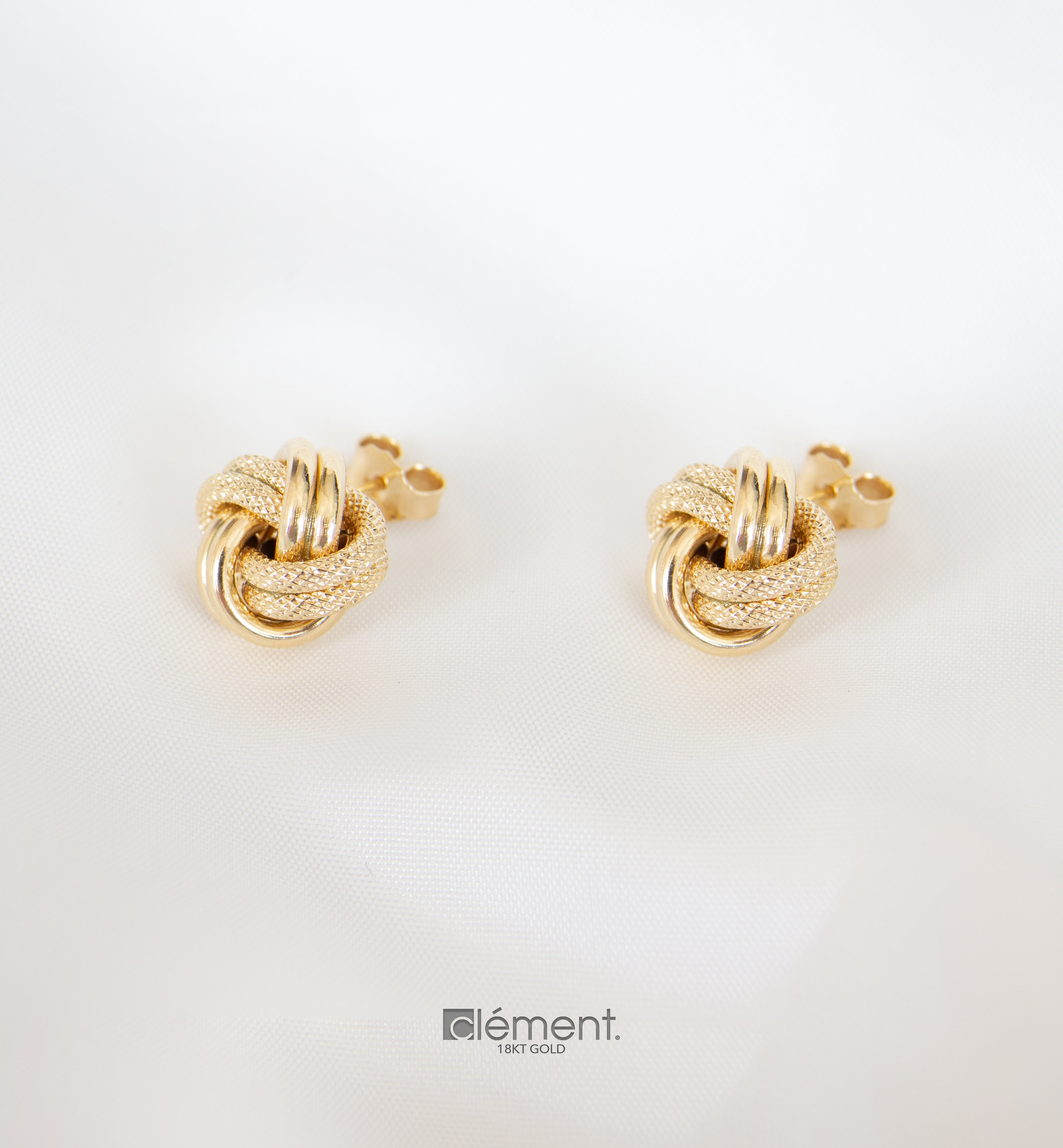 18ct Yellow Gold Knot Earrings