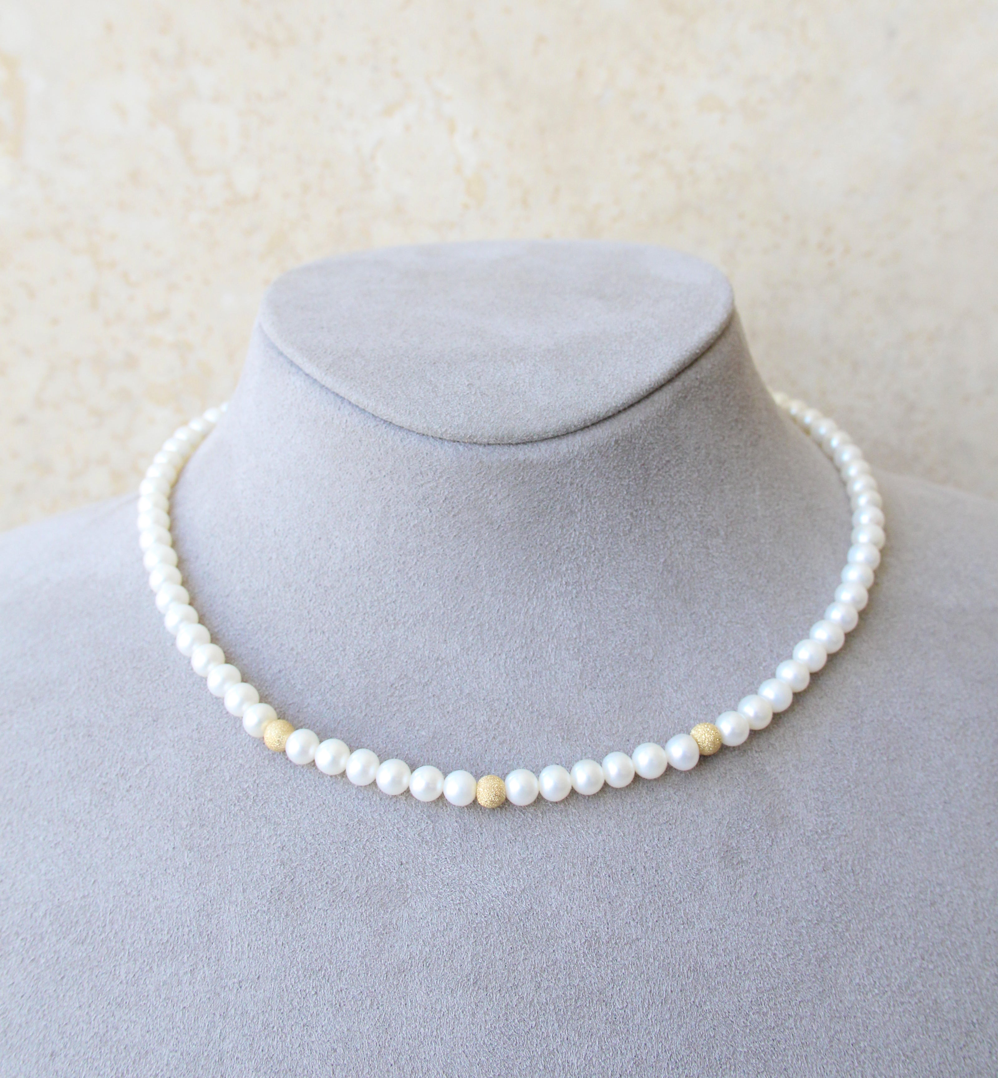 18ct Gold Cultured Pearl Necklace