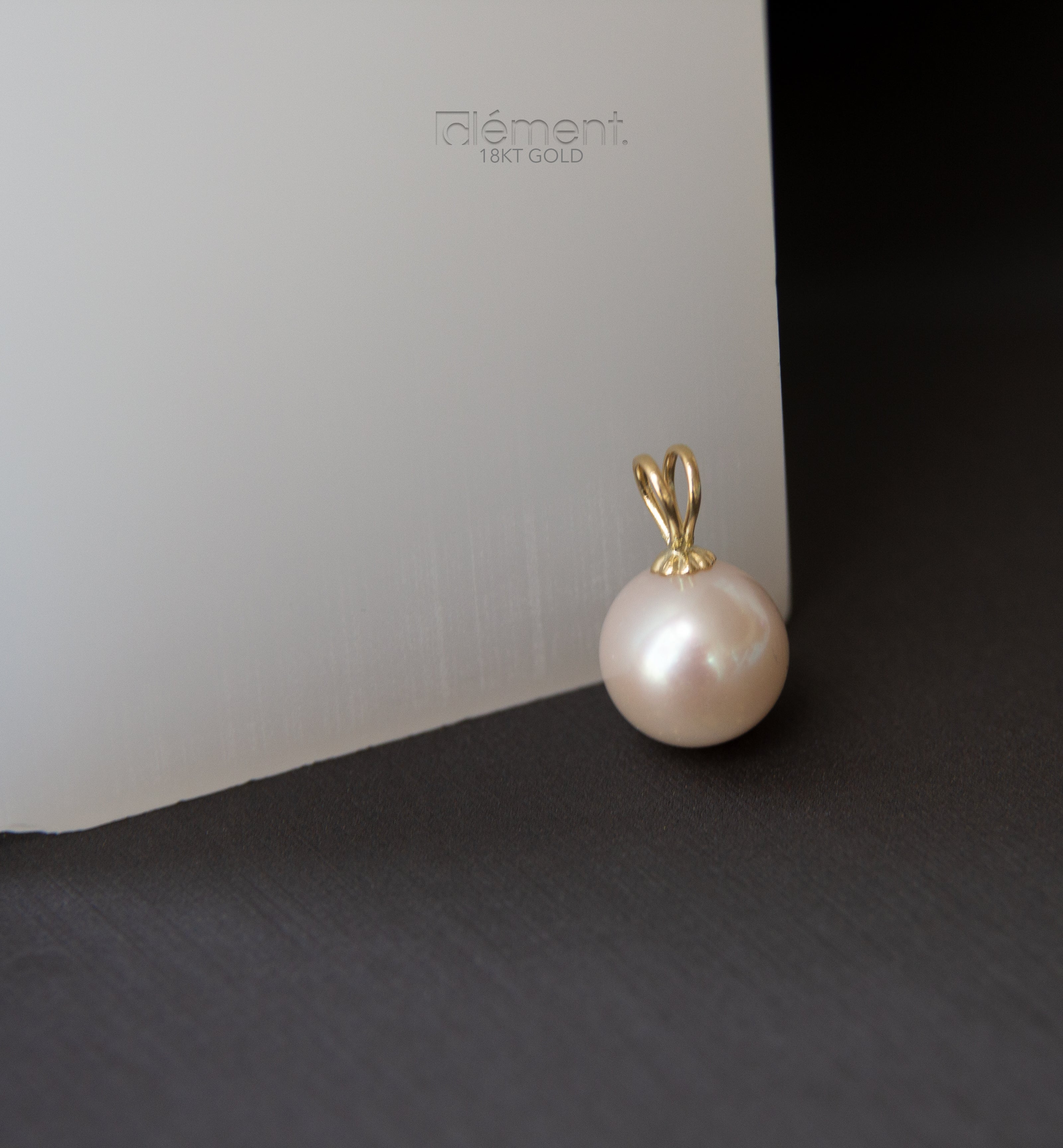 18ct Yellow Gold Pearl Pendant