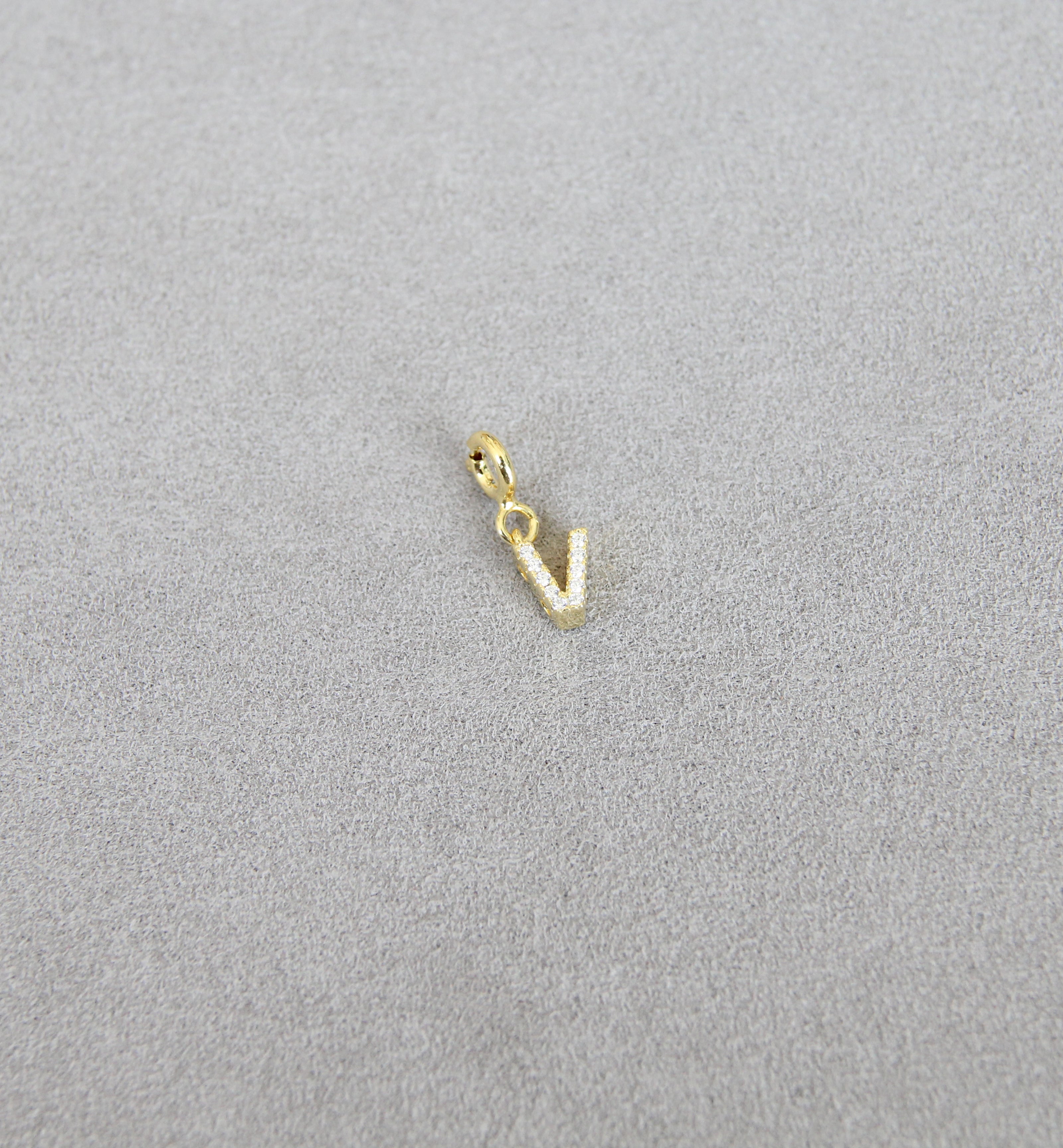 Silver 925 Letter V