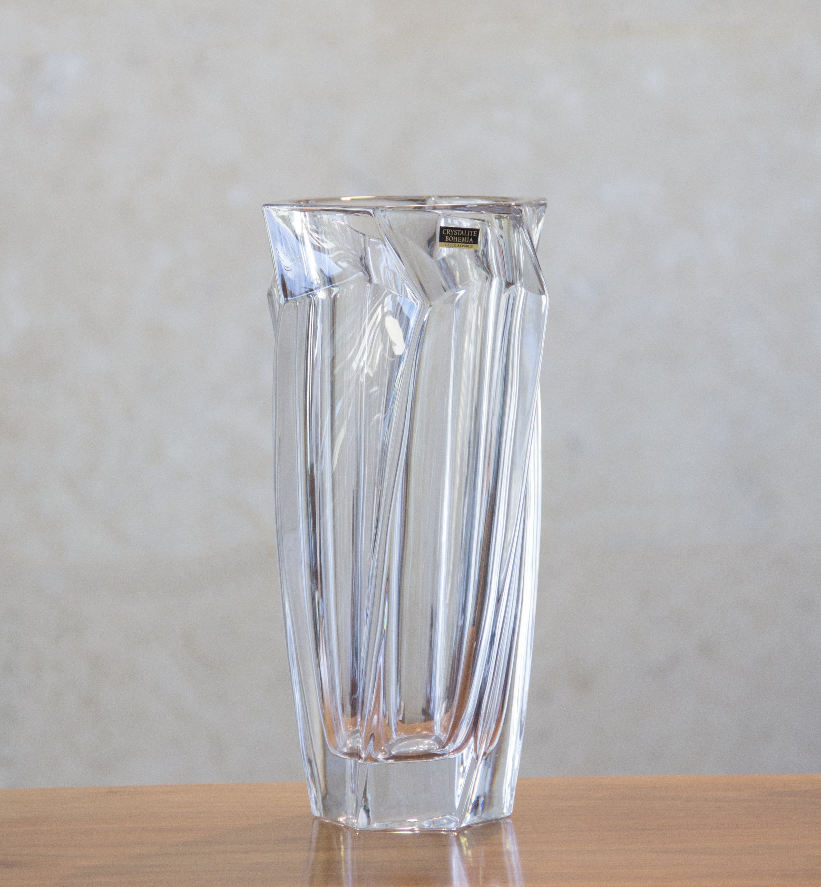 Bohemia Crystal Macao Vase