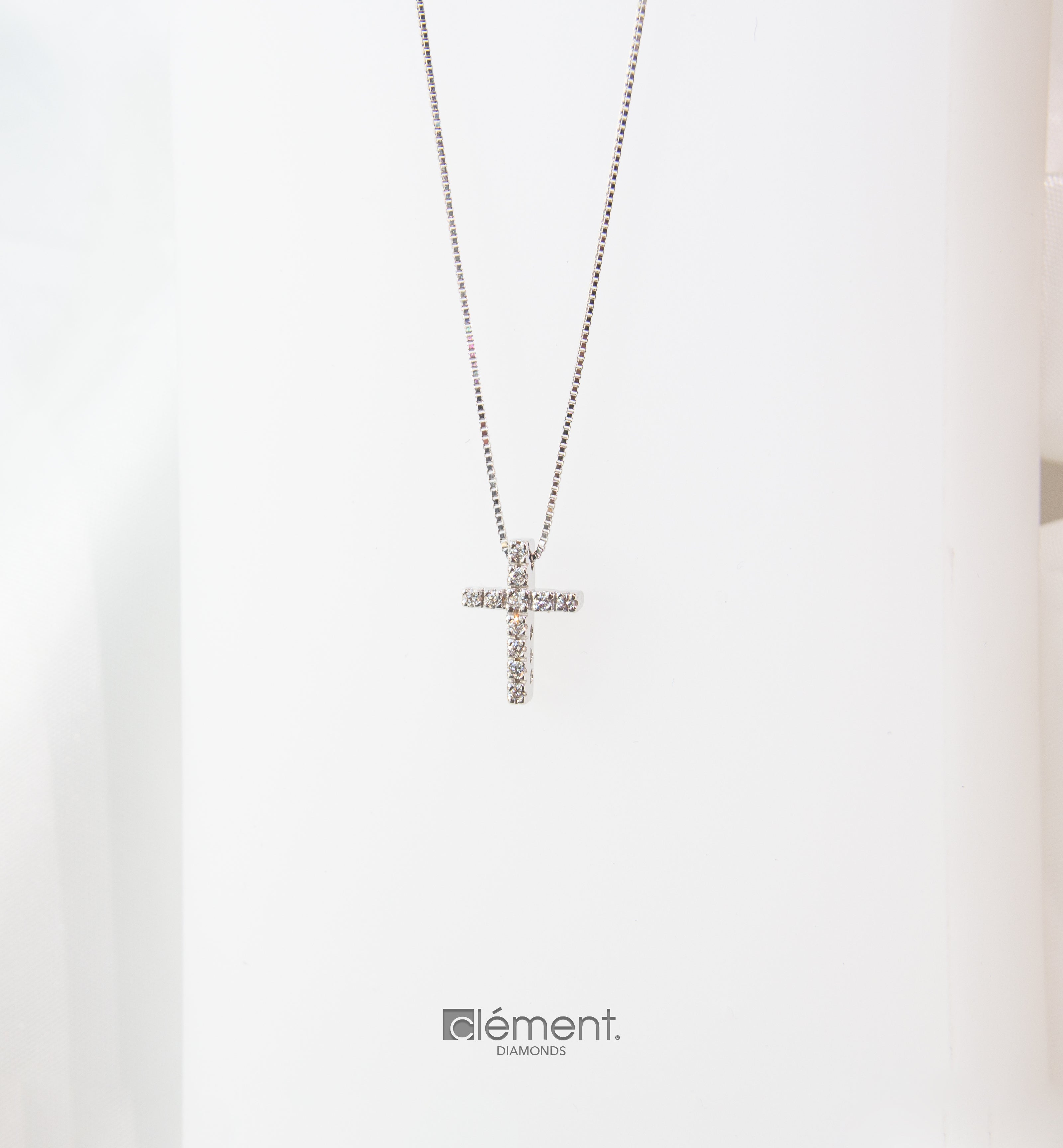 18ct White Gold Natural Diamond Cross