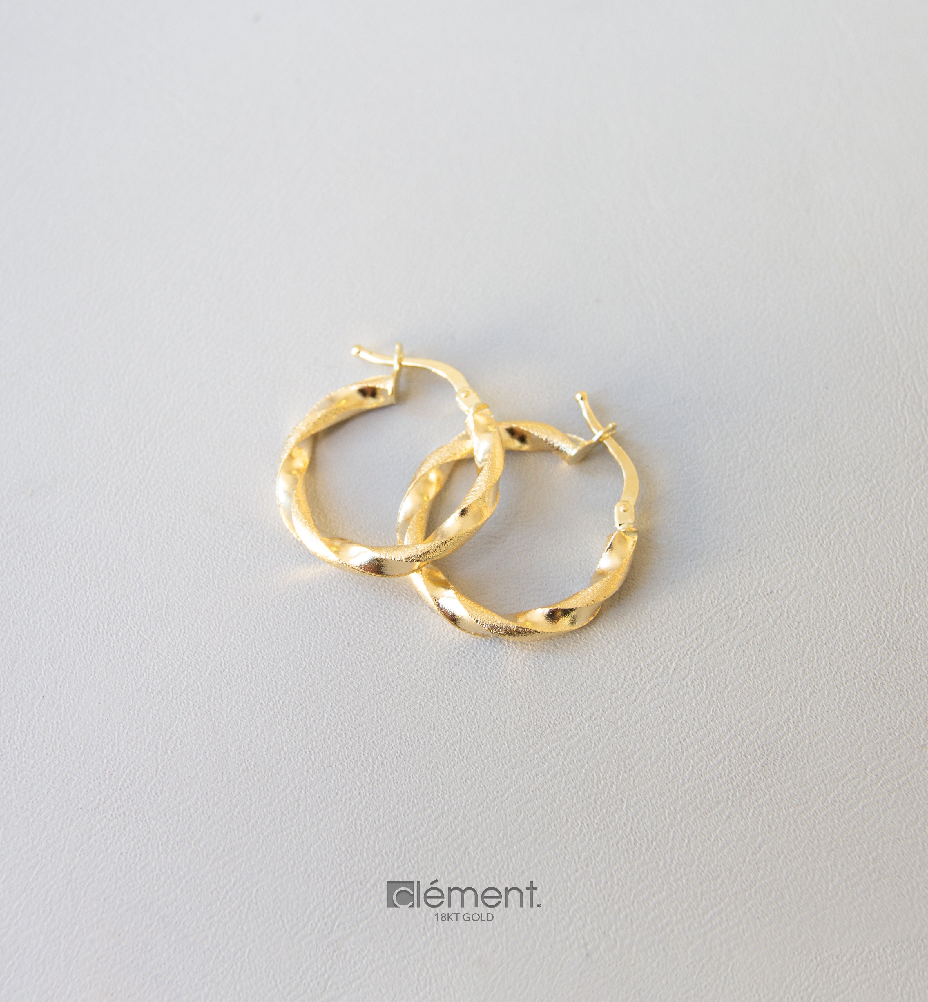 18ct Yellow Gold Twisted Hoop Earrings
